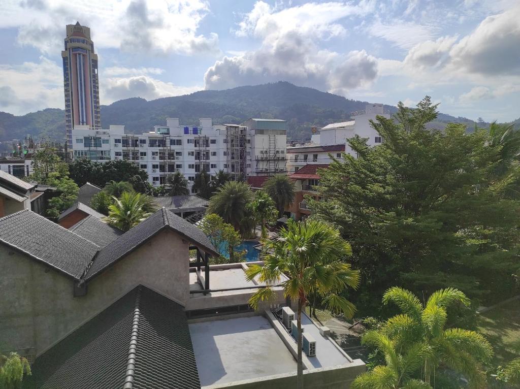 Double or Twin Deluxe Garden View