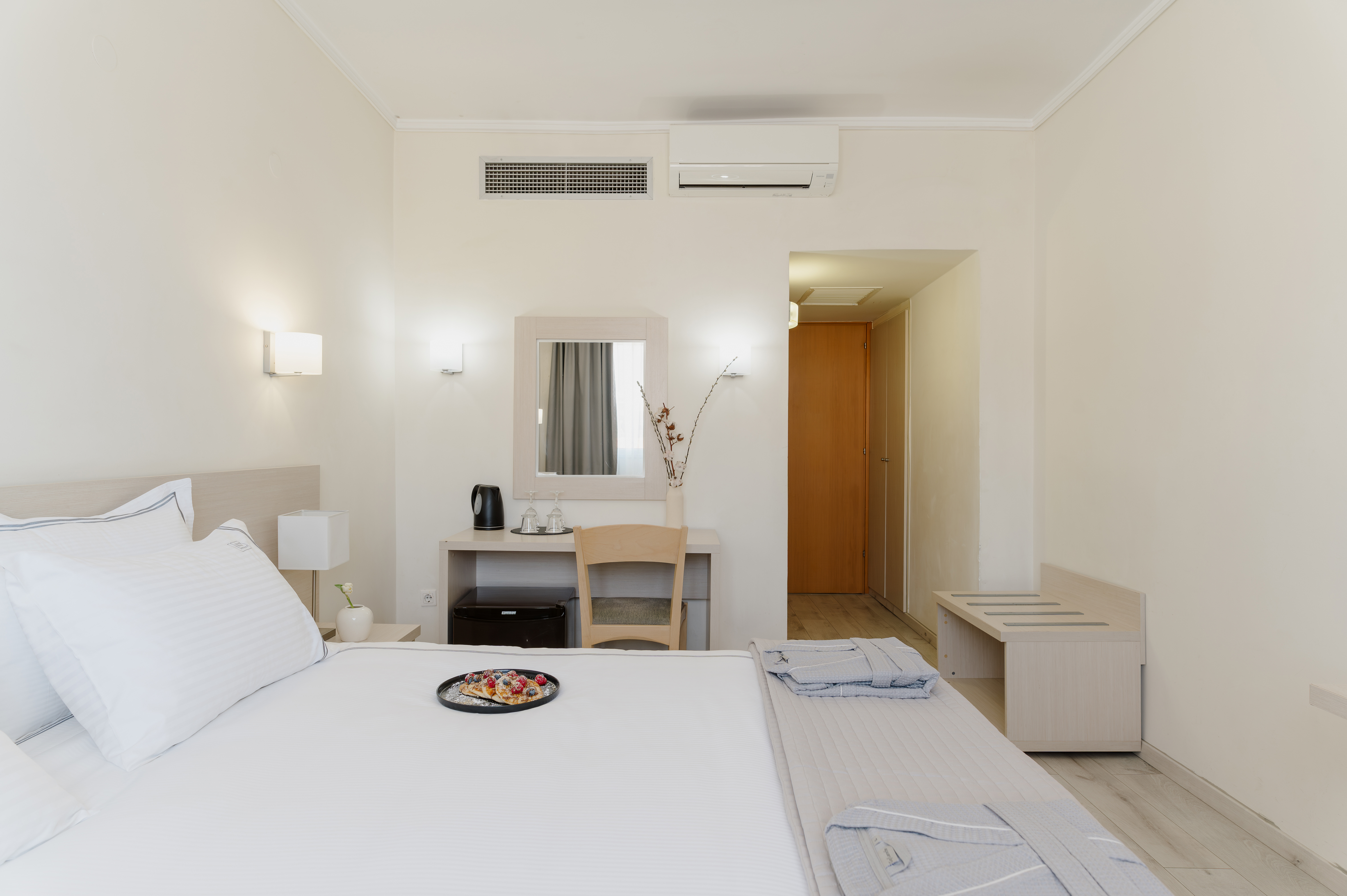 Double or Twin Standard