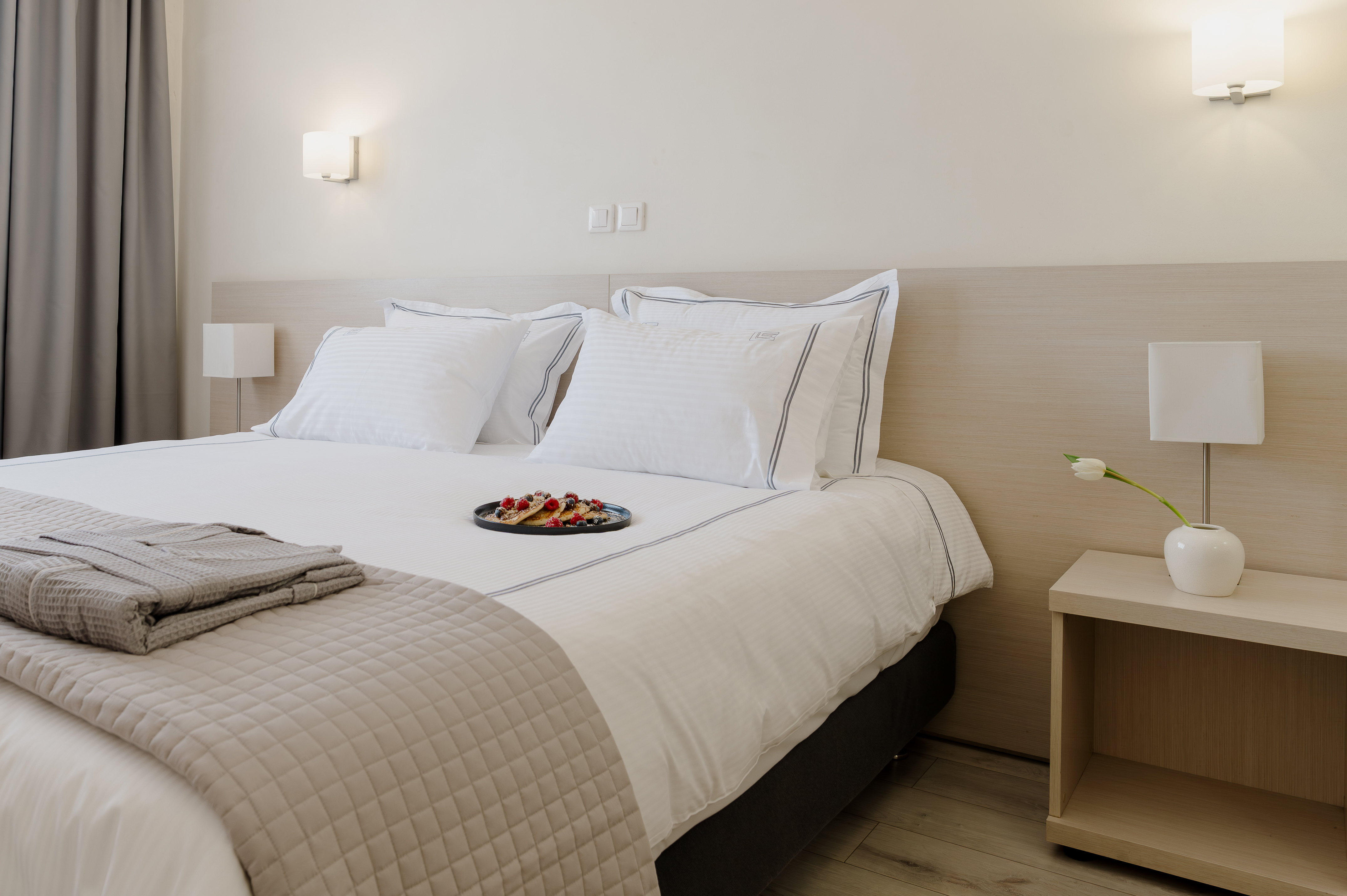 Double or Twin Standard