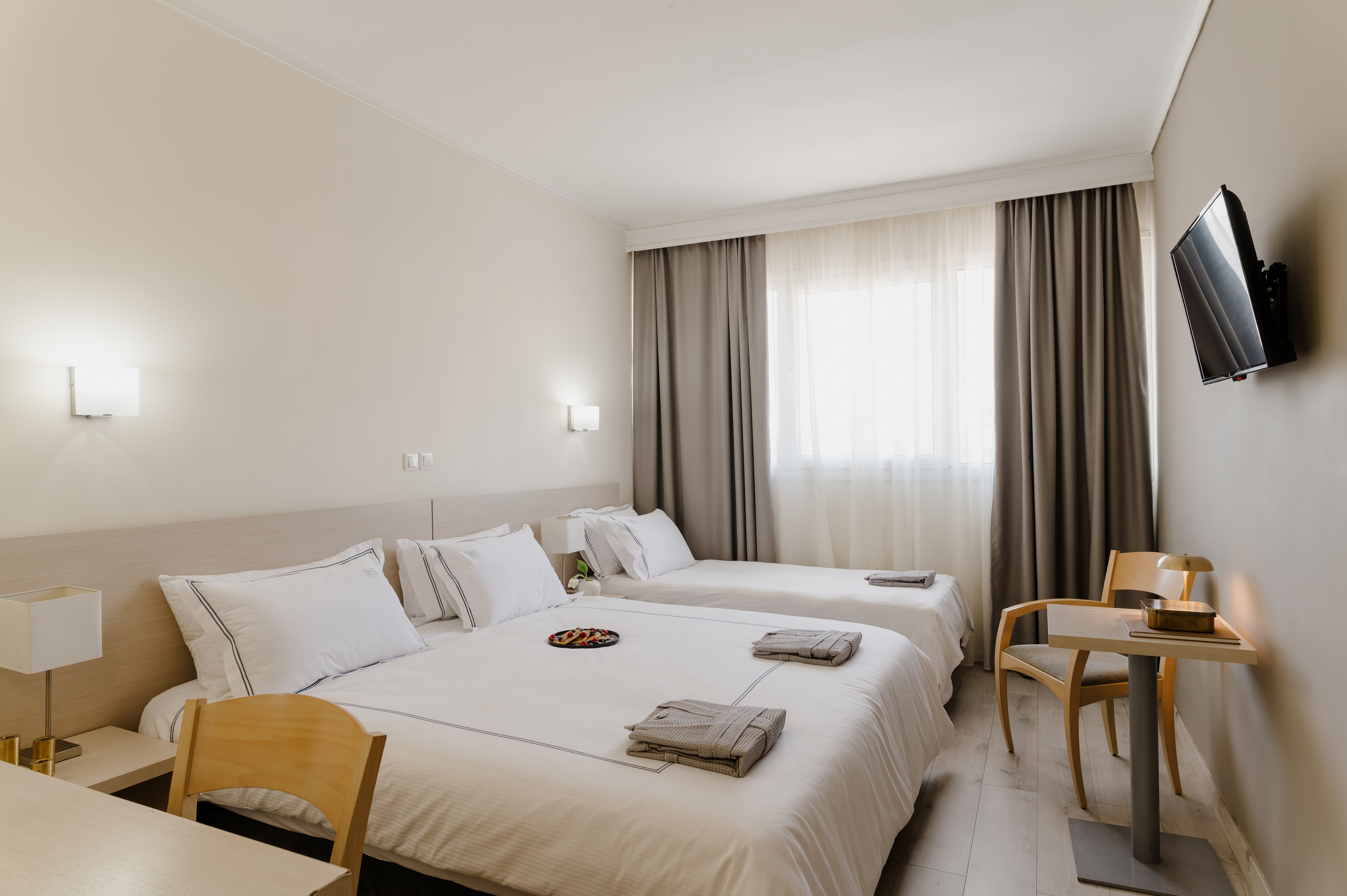 Triple Classic King Bed