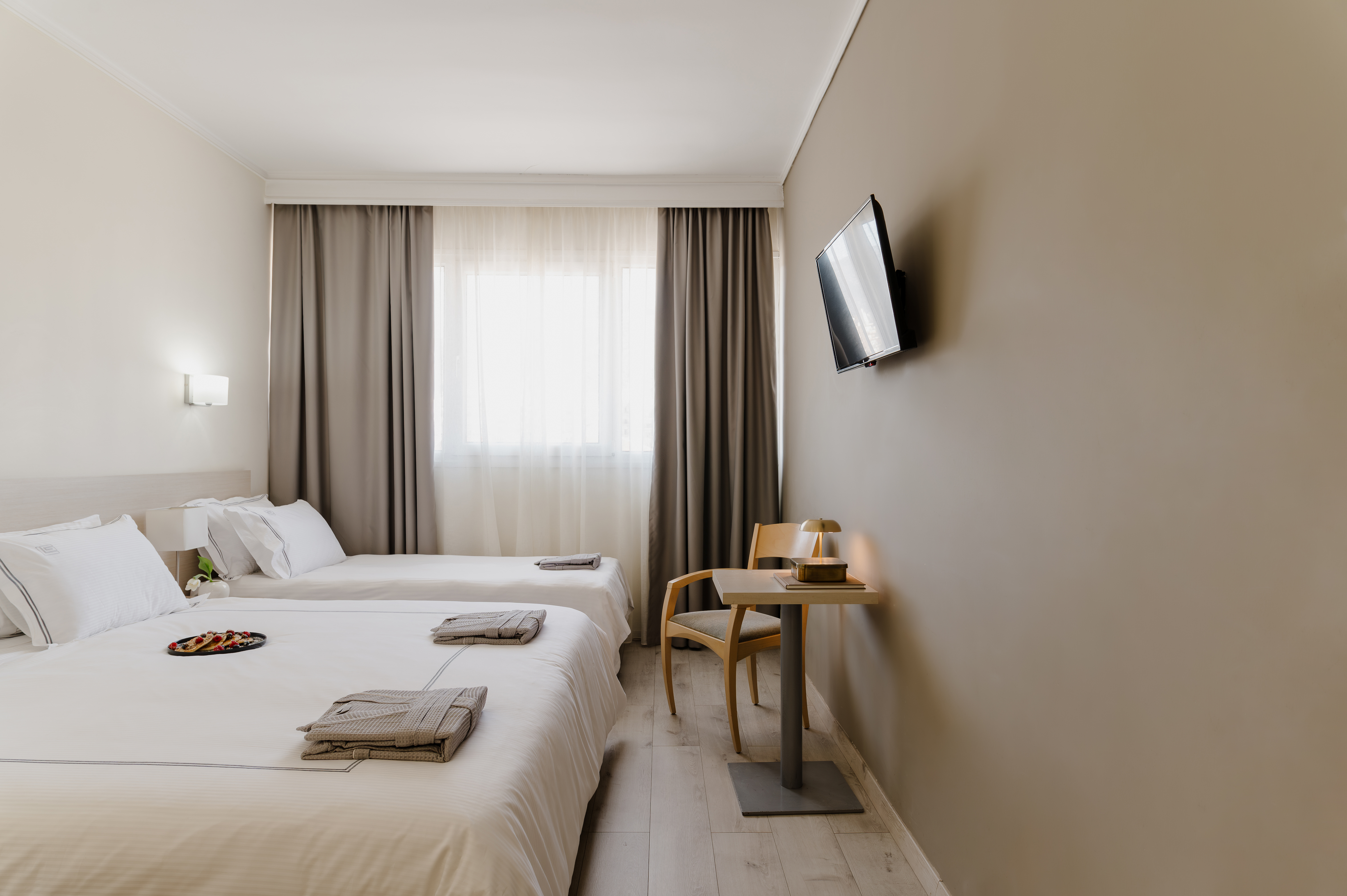 Triple Classic King Bed