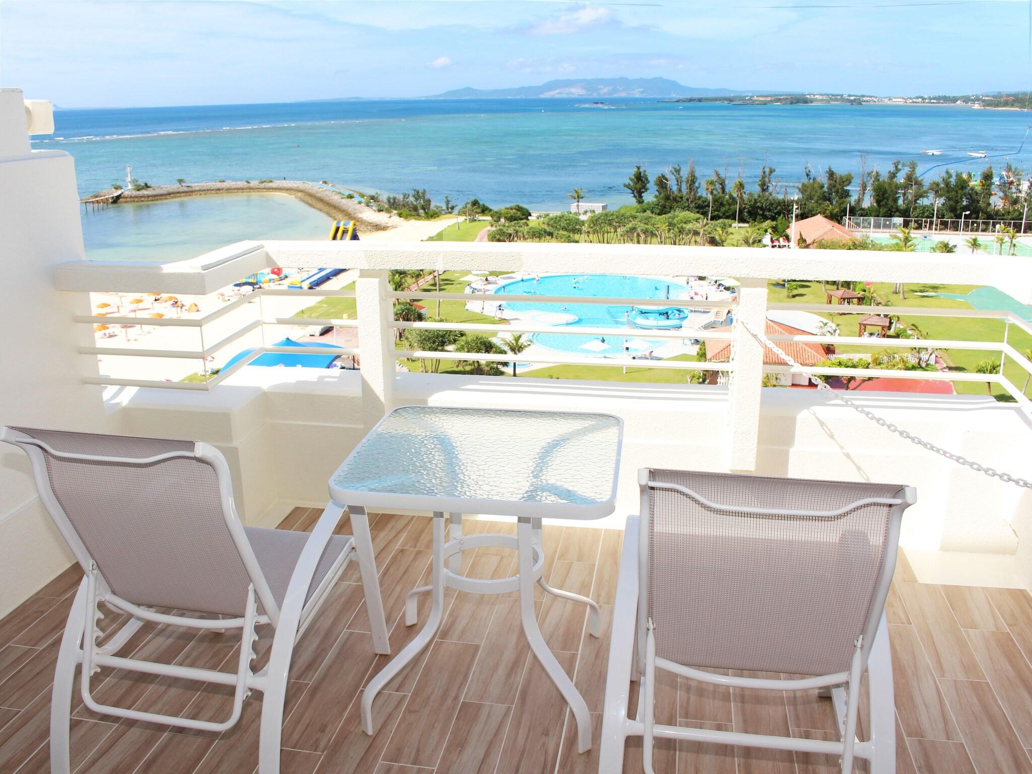 Room Deluxe with Views