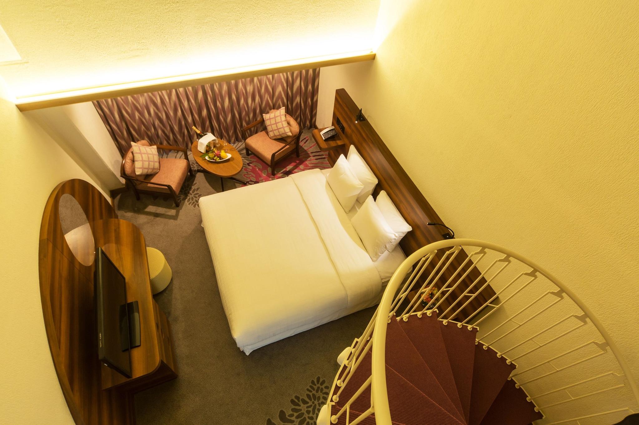 Double King Size Bed