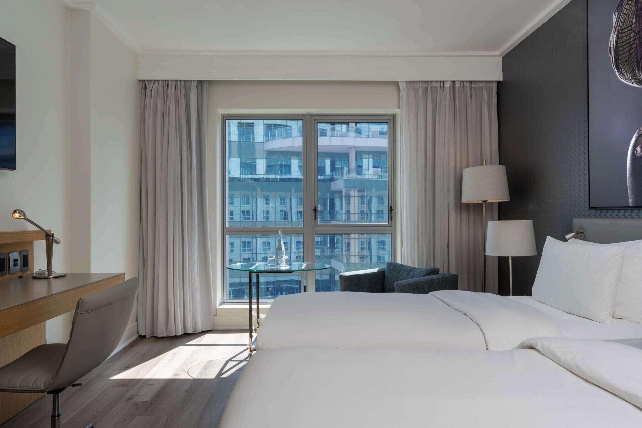 Double Queen Size Bed