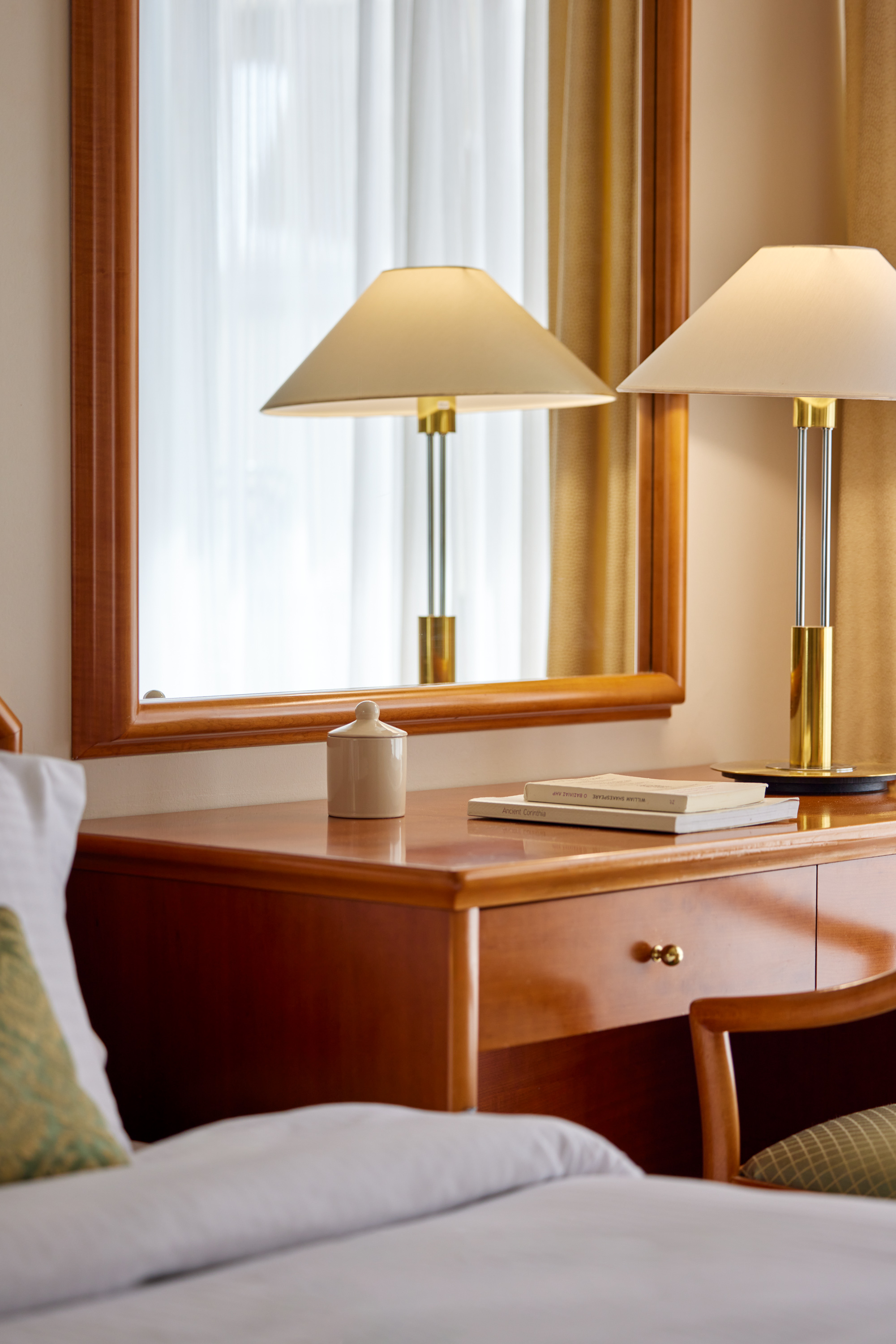 Double or Twin Standard