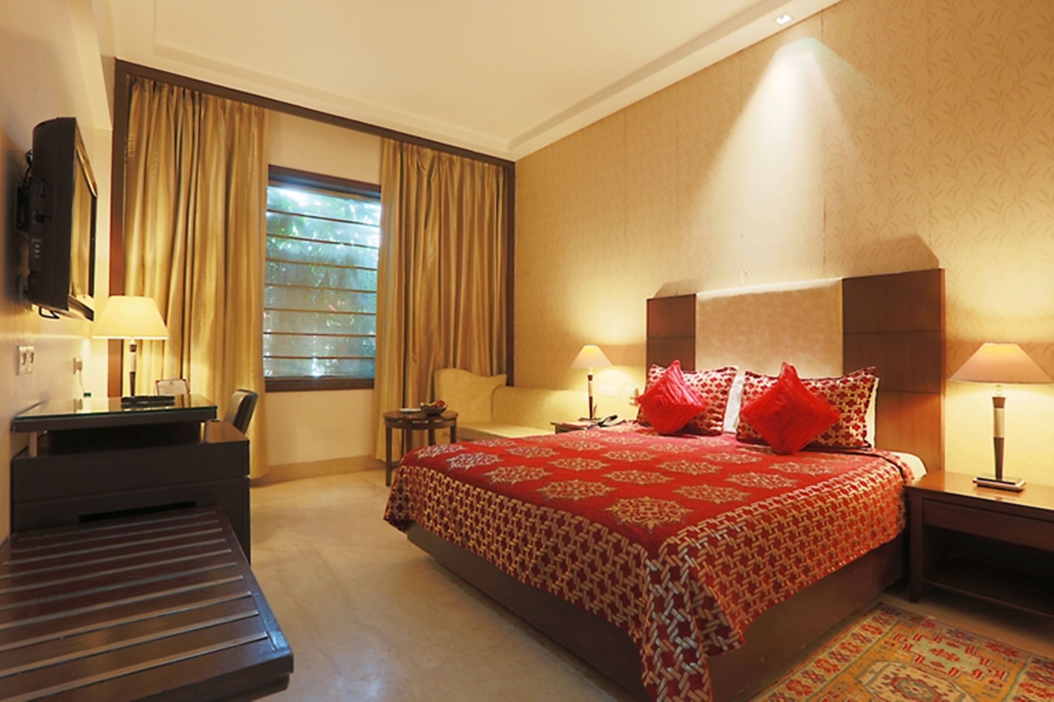 Double or Twin Deluxe