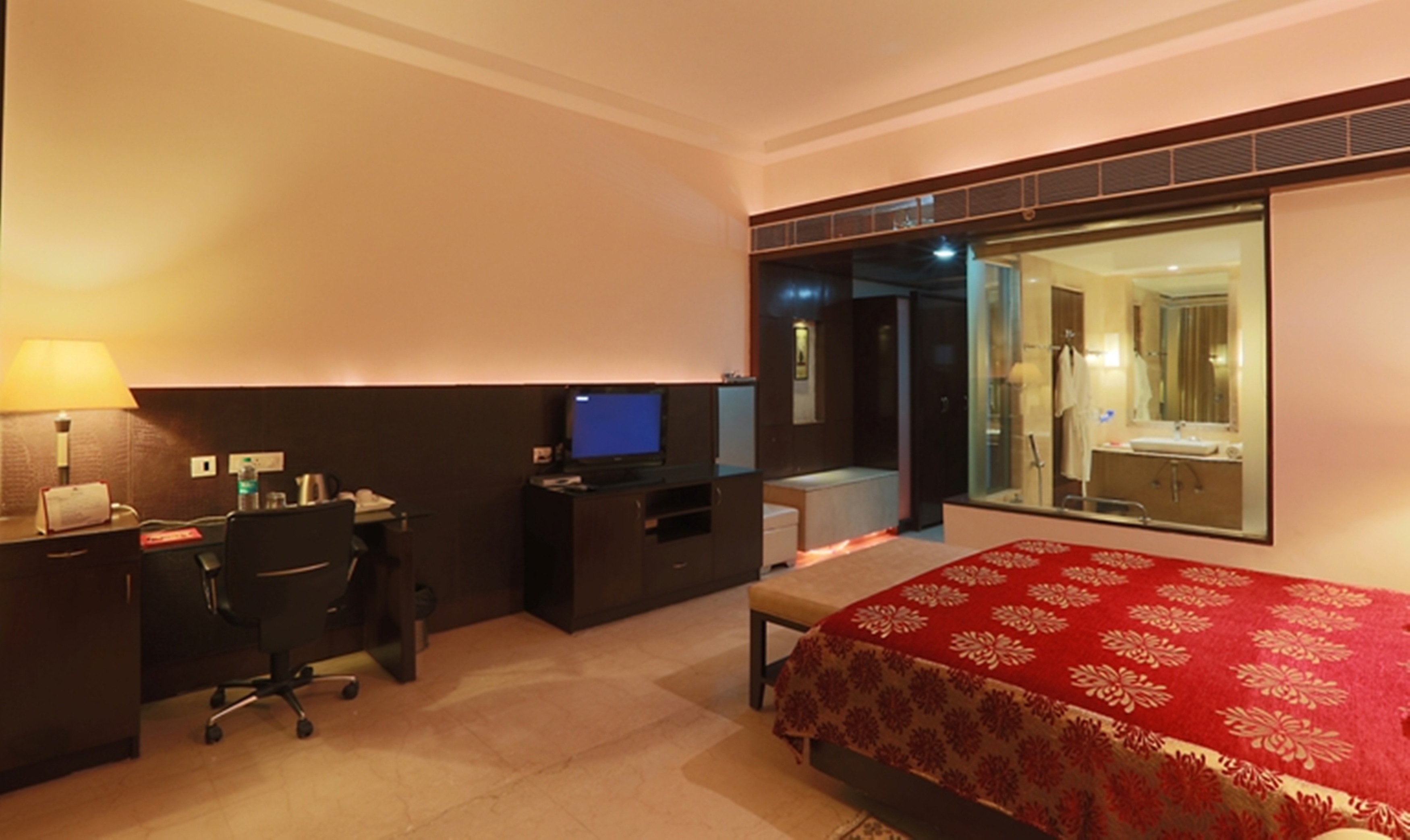 Double or Twin Deluxe