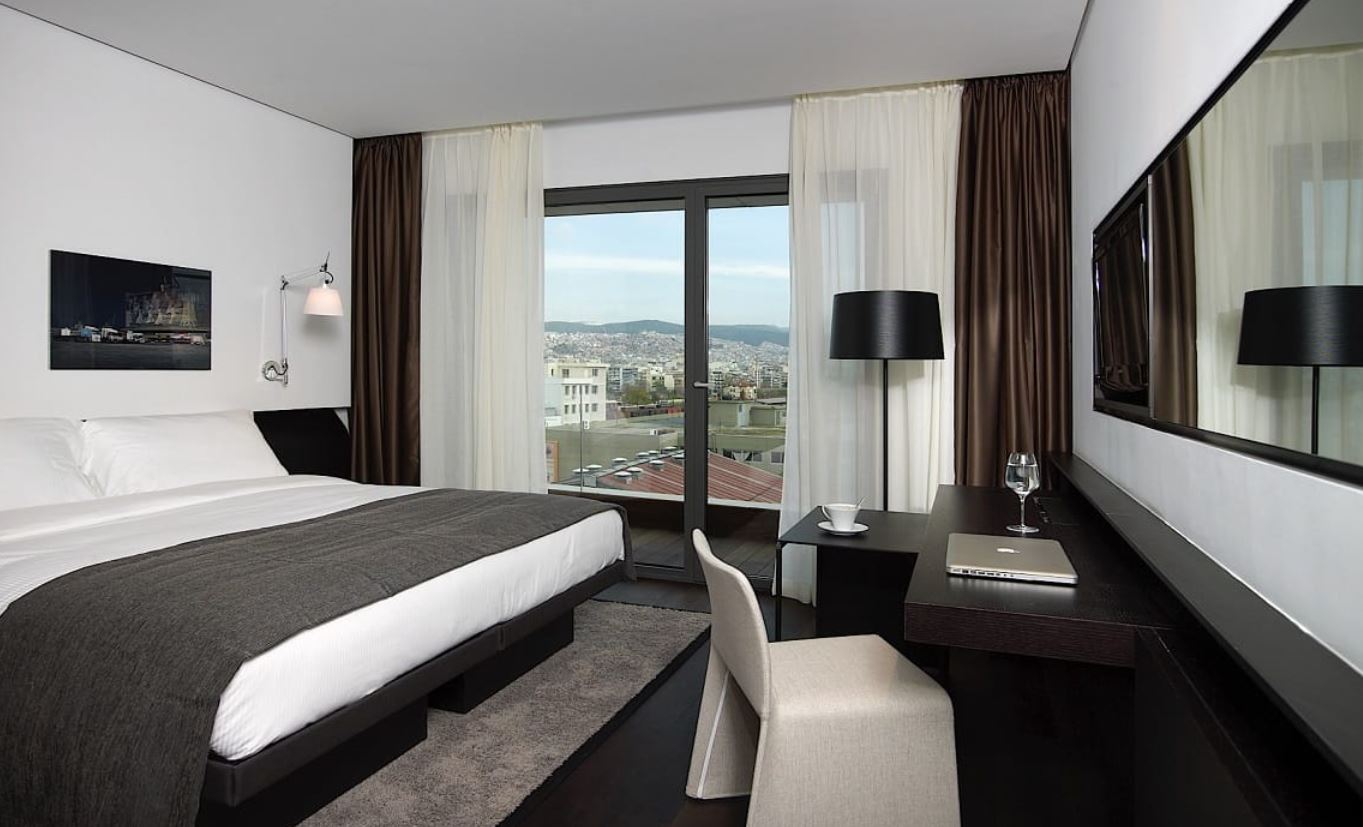 Double or Twin Executive