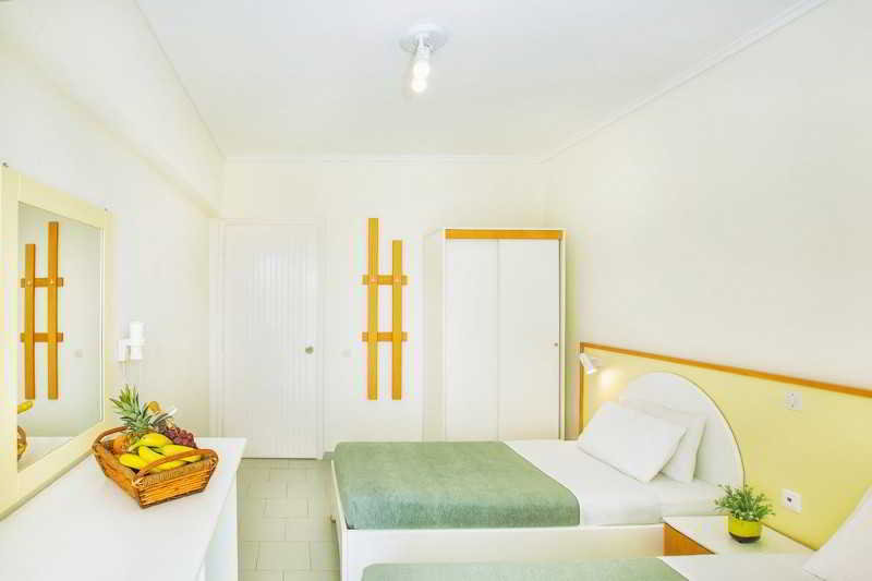 Family Room Pool View