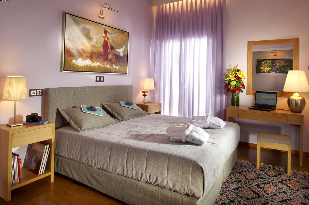 Double or Twin Standard