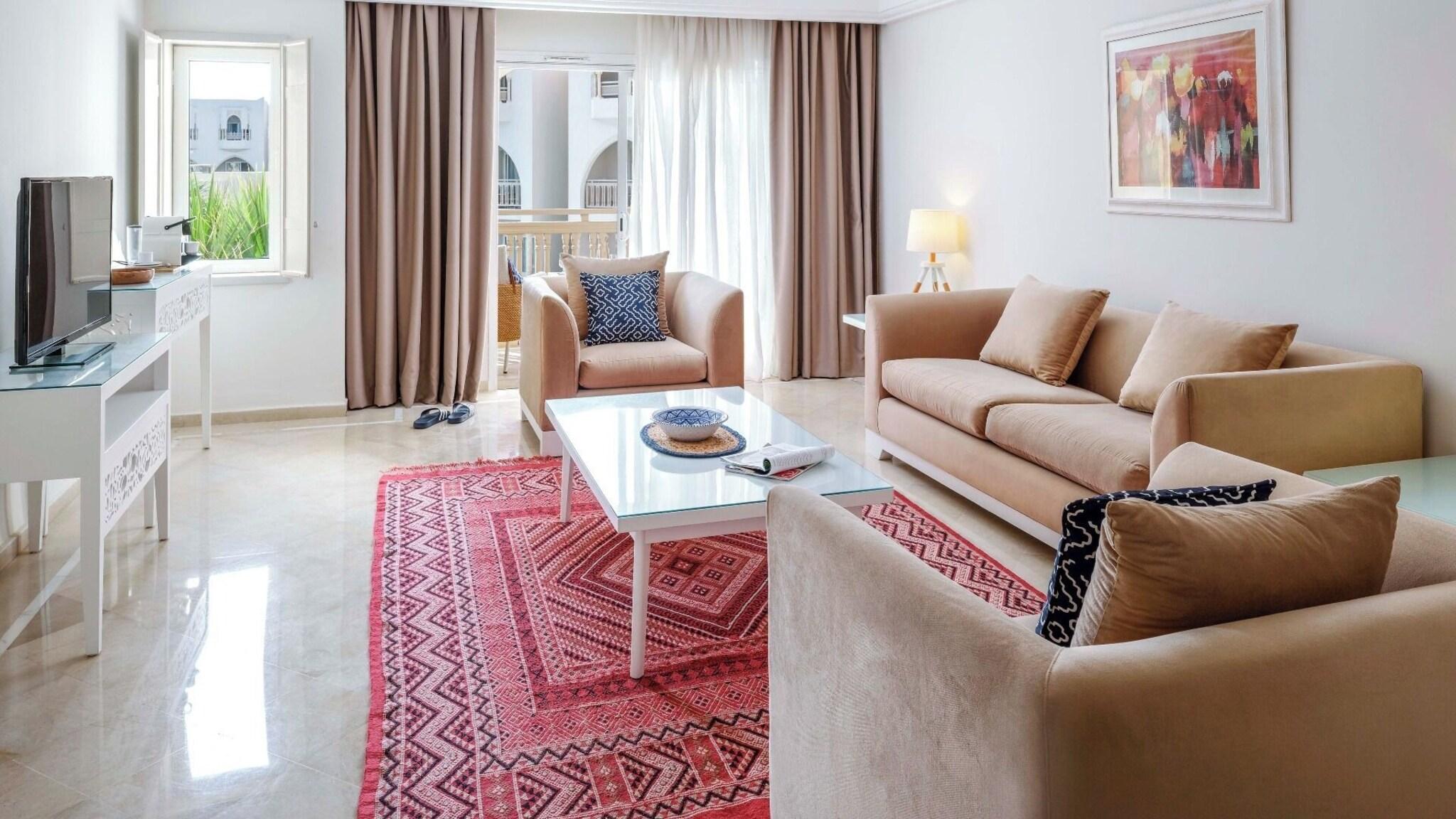 Bungalow Garden View King Bed