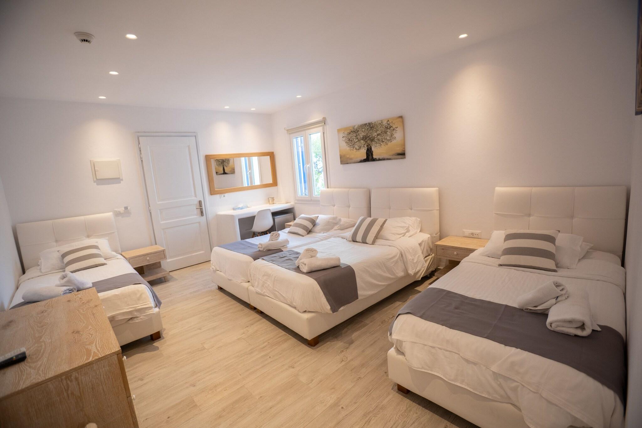 Quadruple Deluxe Garden View