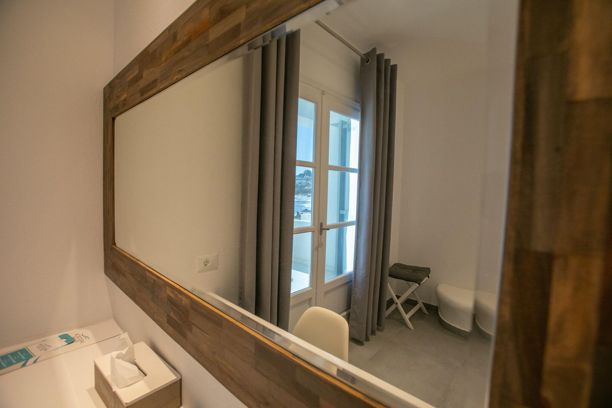 Double Deluxe Sea View with Balcony