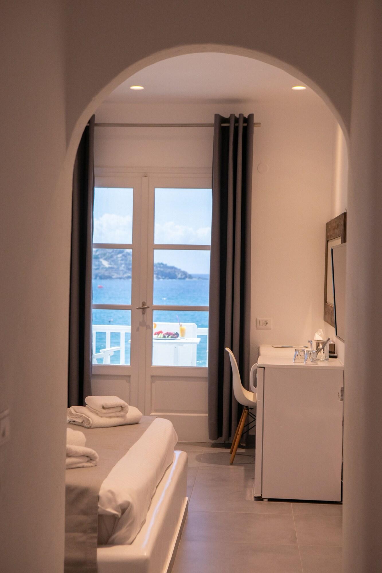 Double Deluxe Sea View with Balcony