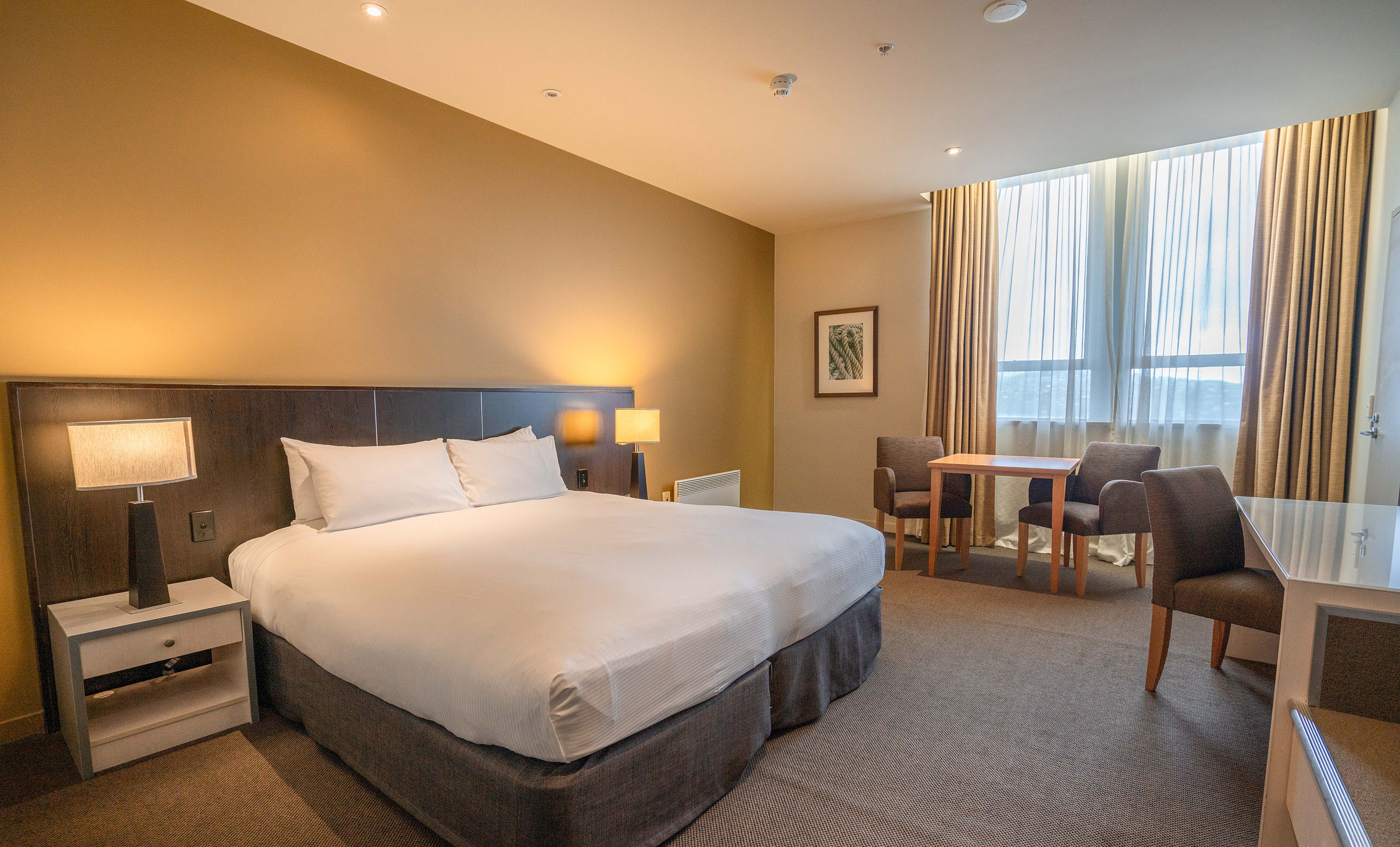 Double Connecting Room