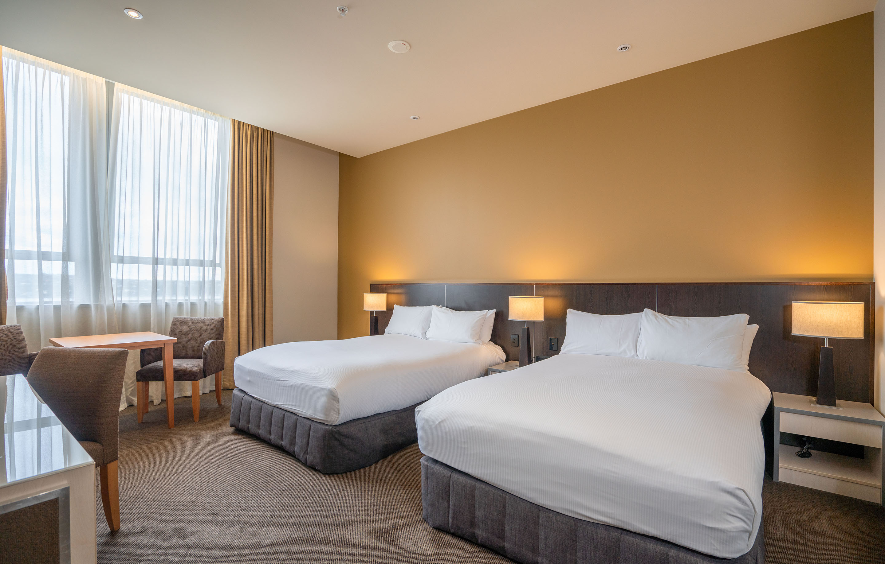 Double Connecting Room