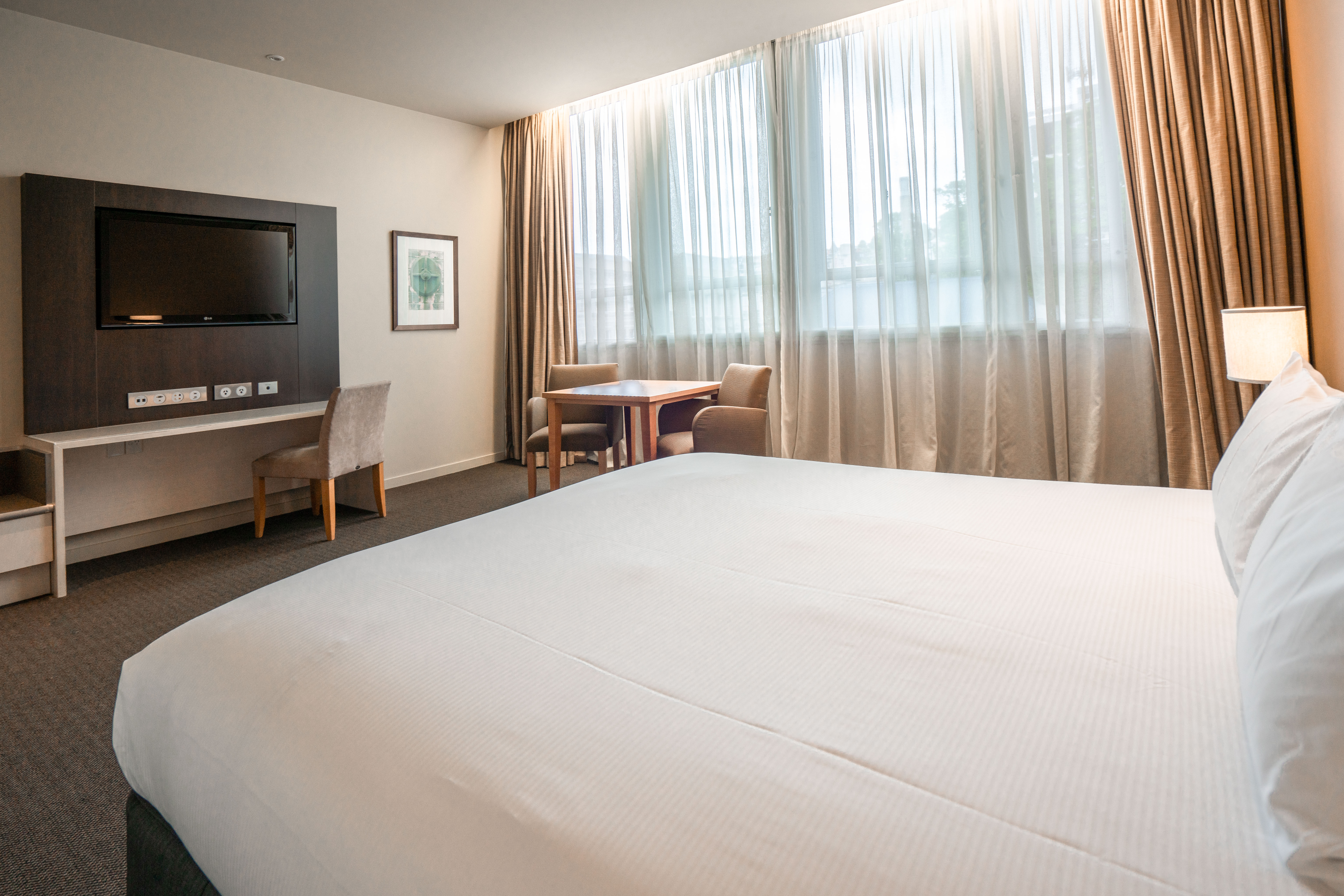 Double Superior King Bed