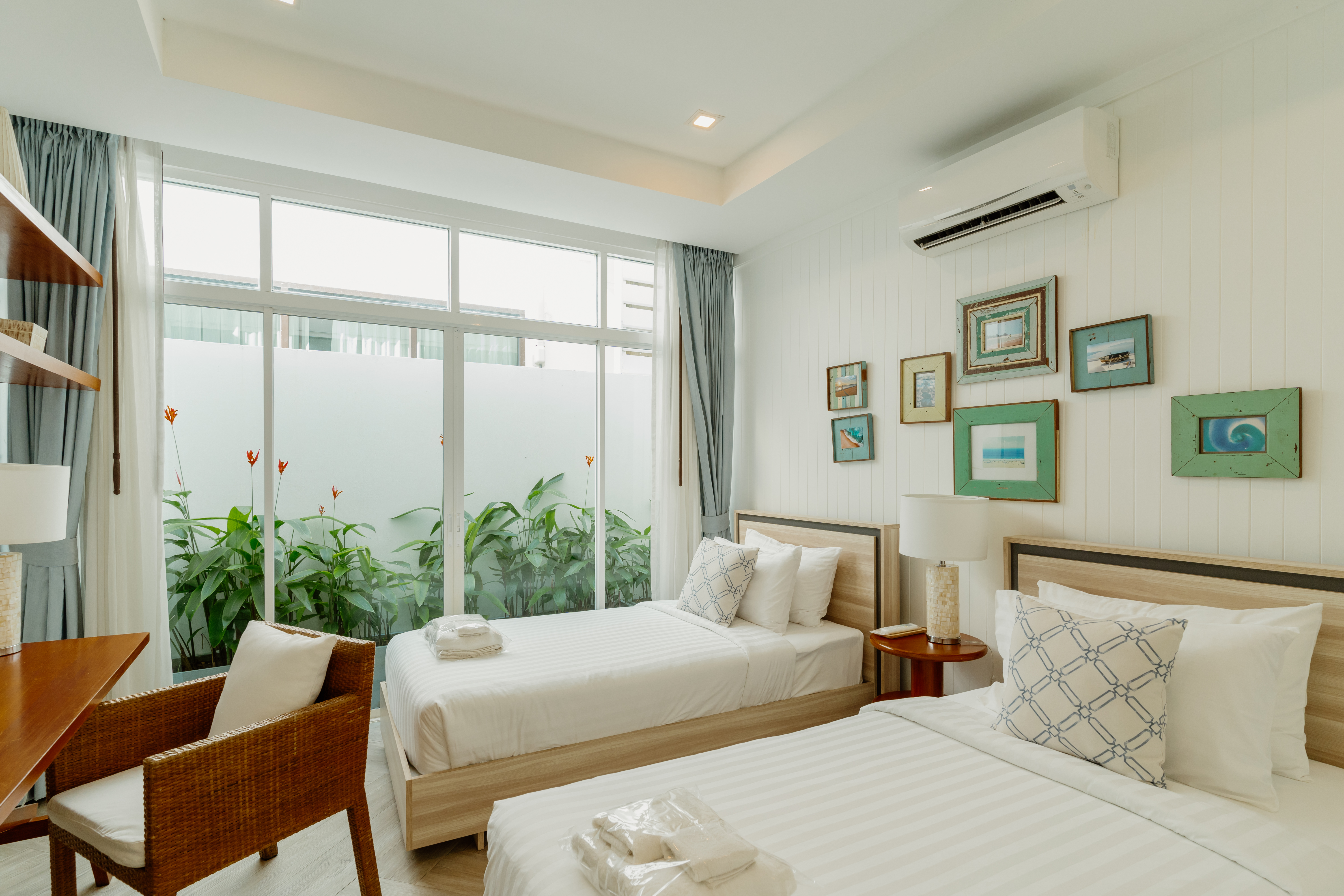 Villa Four Bedrooms with Private Pool