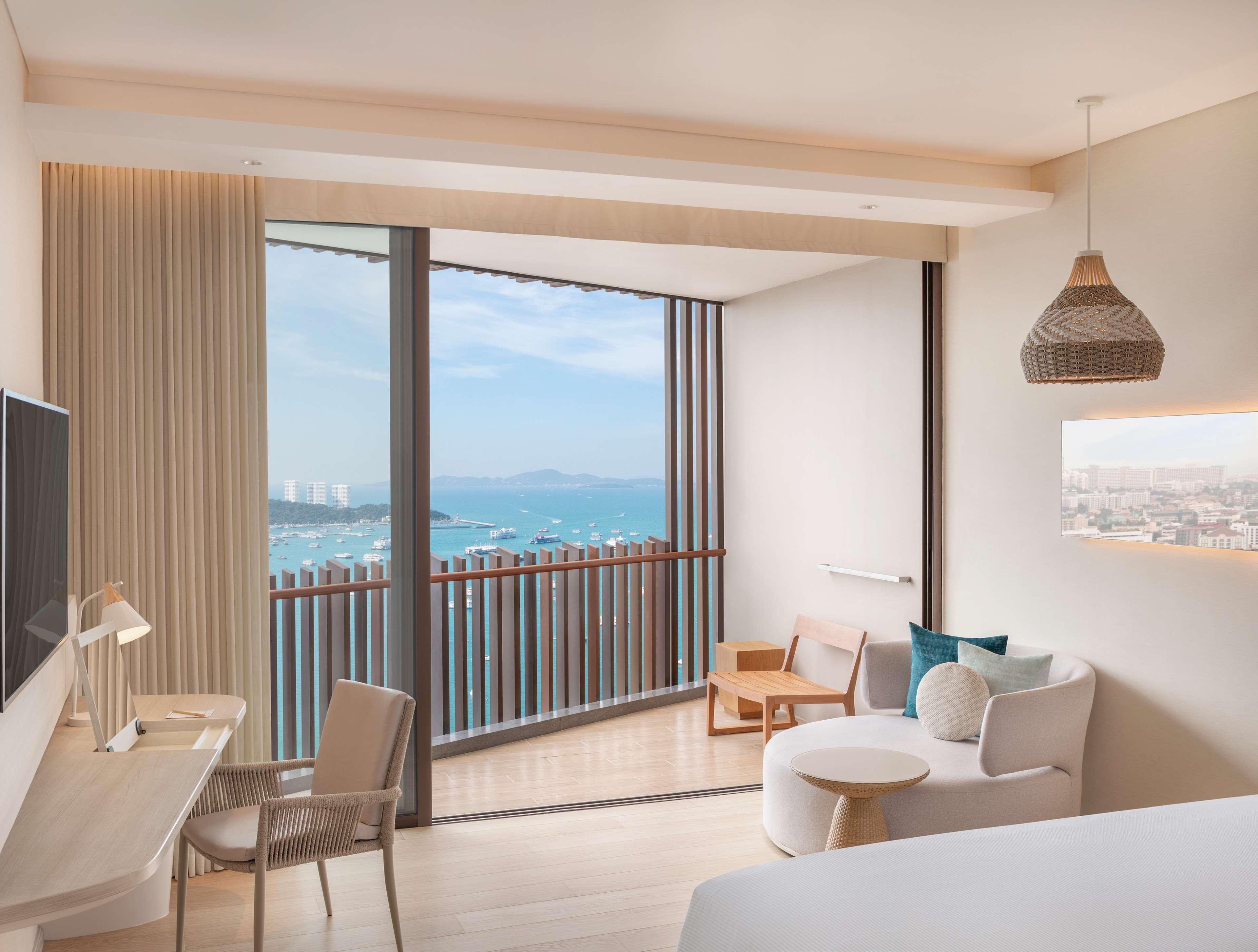 Double Executive King Bed