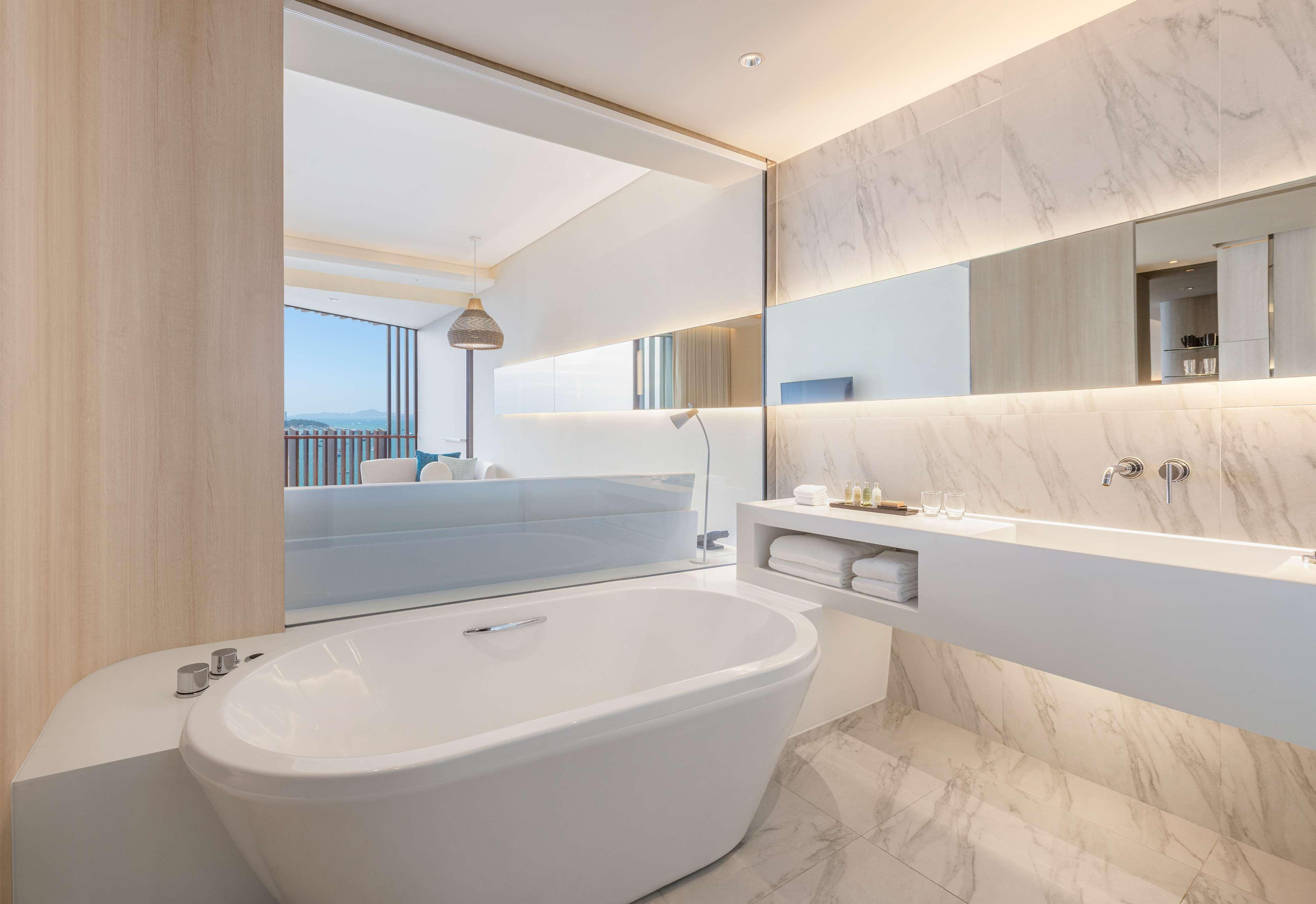 Double Executive King Bed