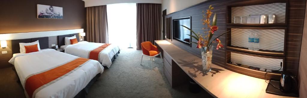 Double or Twin Deluxe