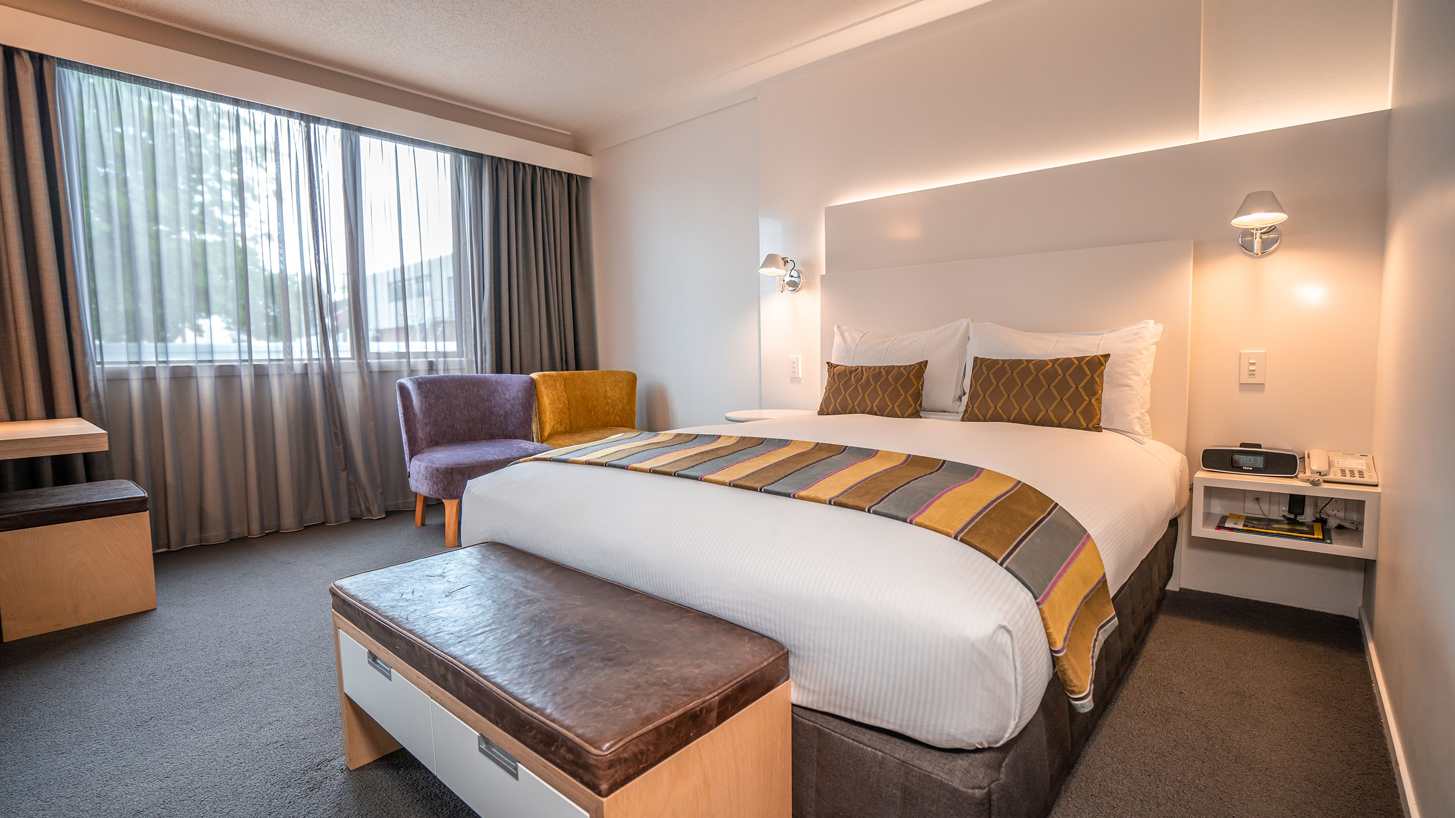 Double Superior Queen Bed