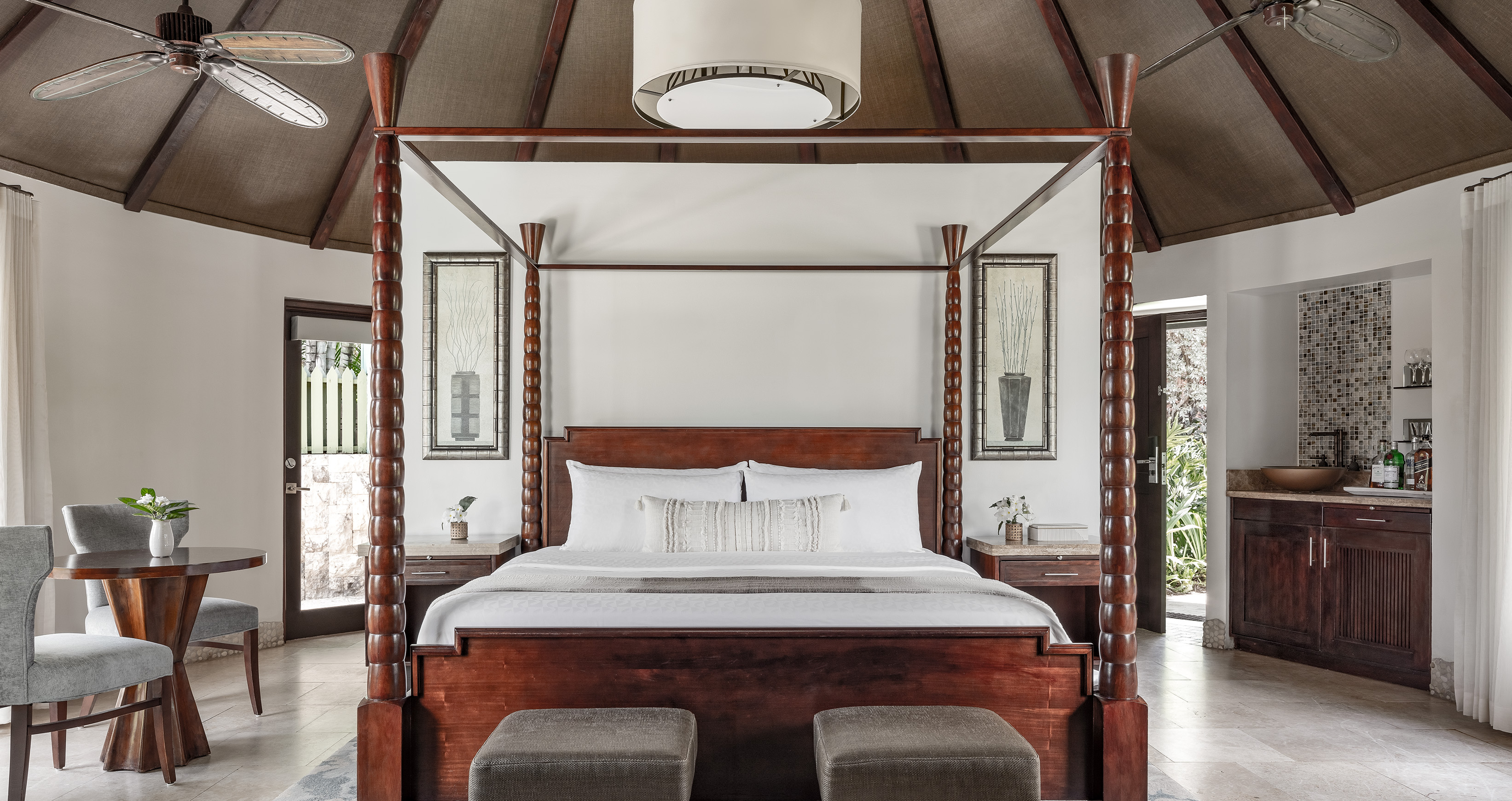 Suite Deluxe with Private Pool