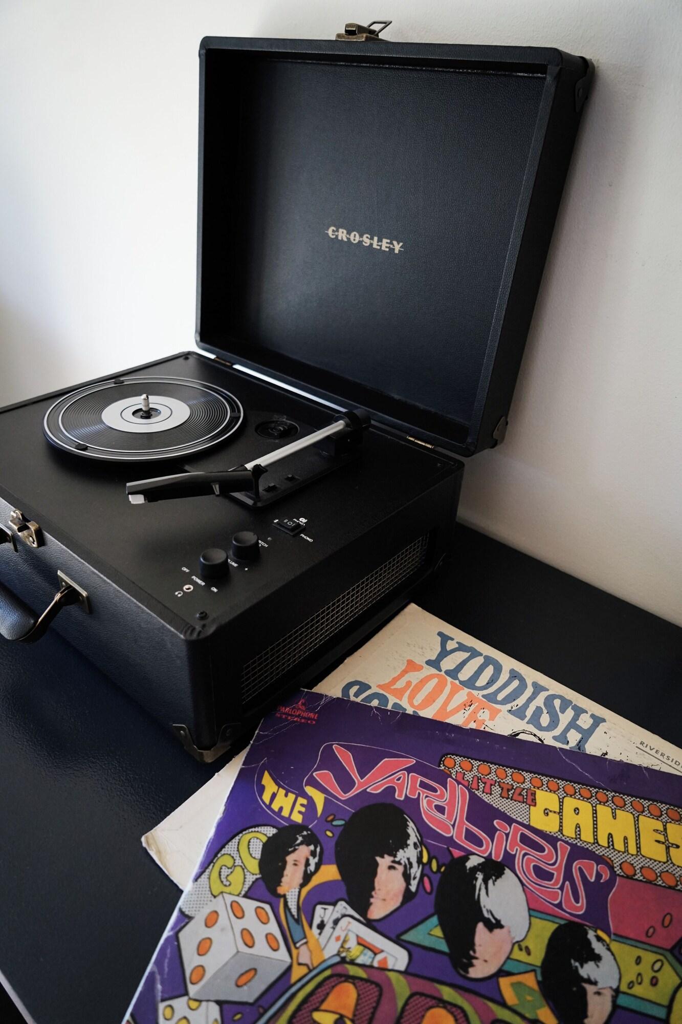 Double Queen Size Bed