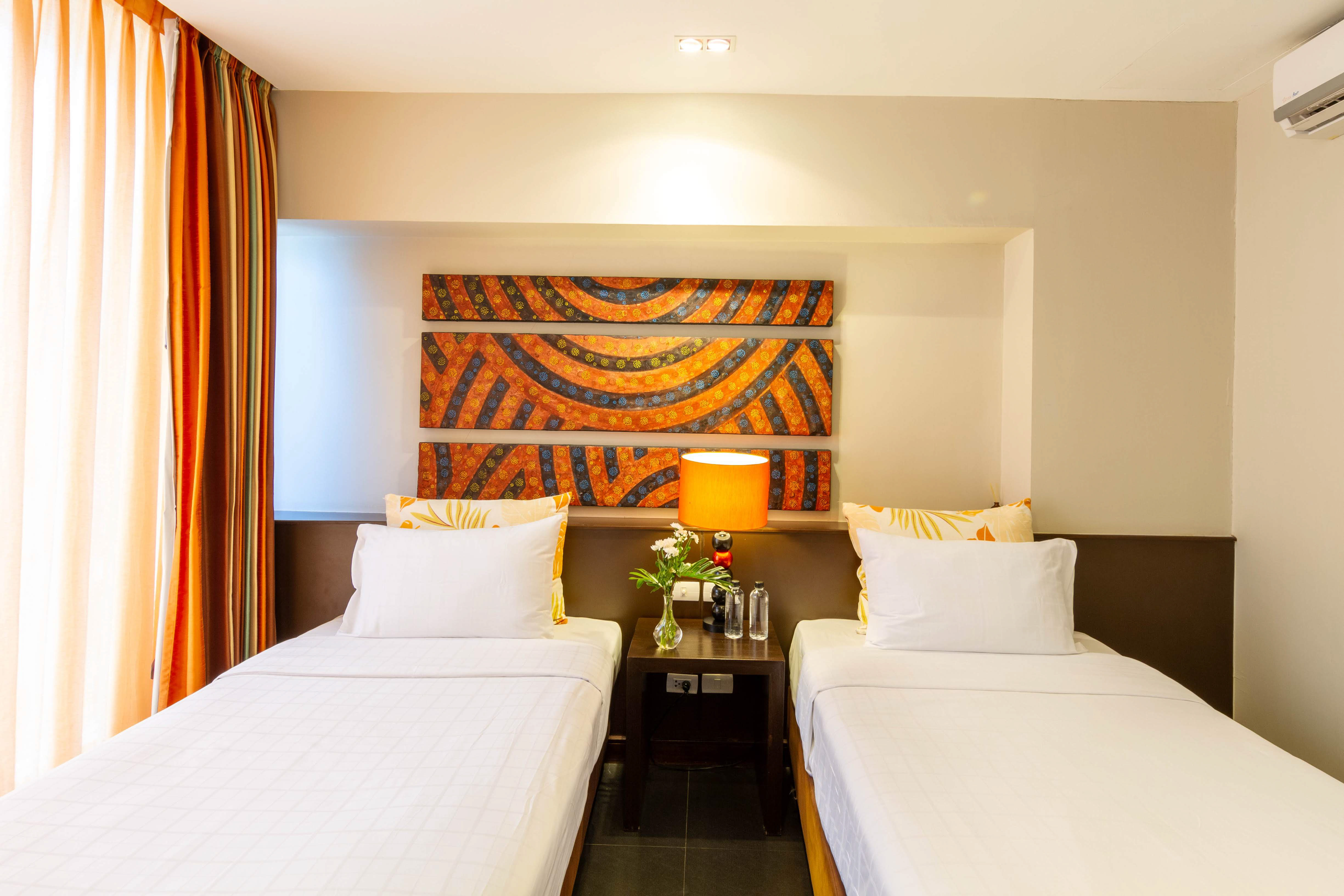 Double or Twin Standard