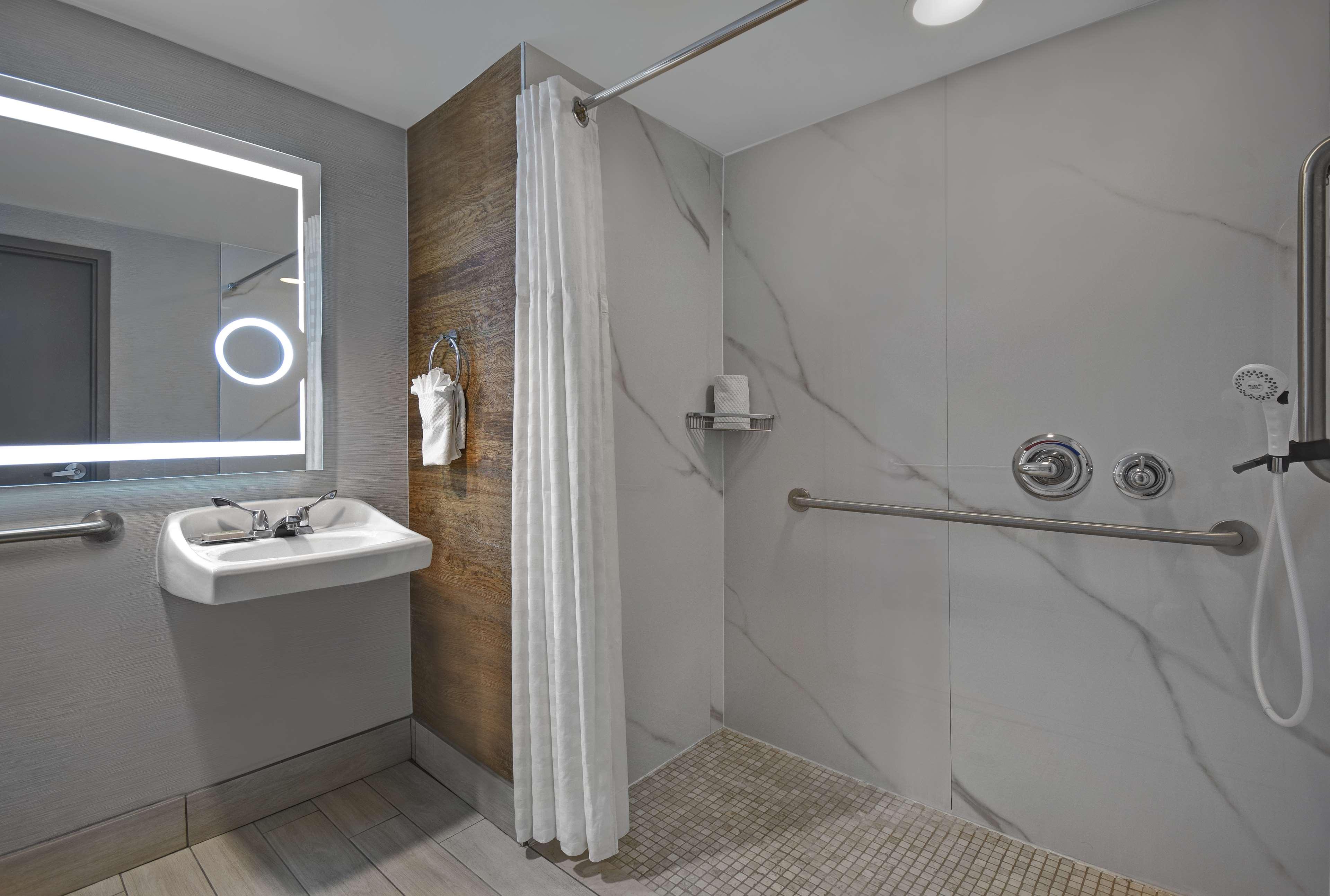 Suite City View One Bedroom