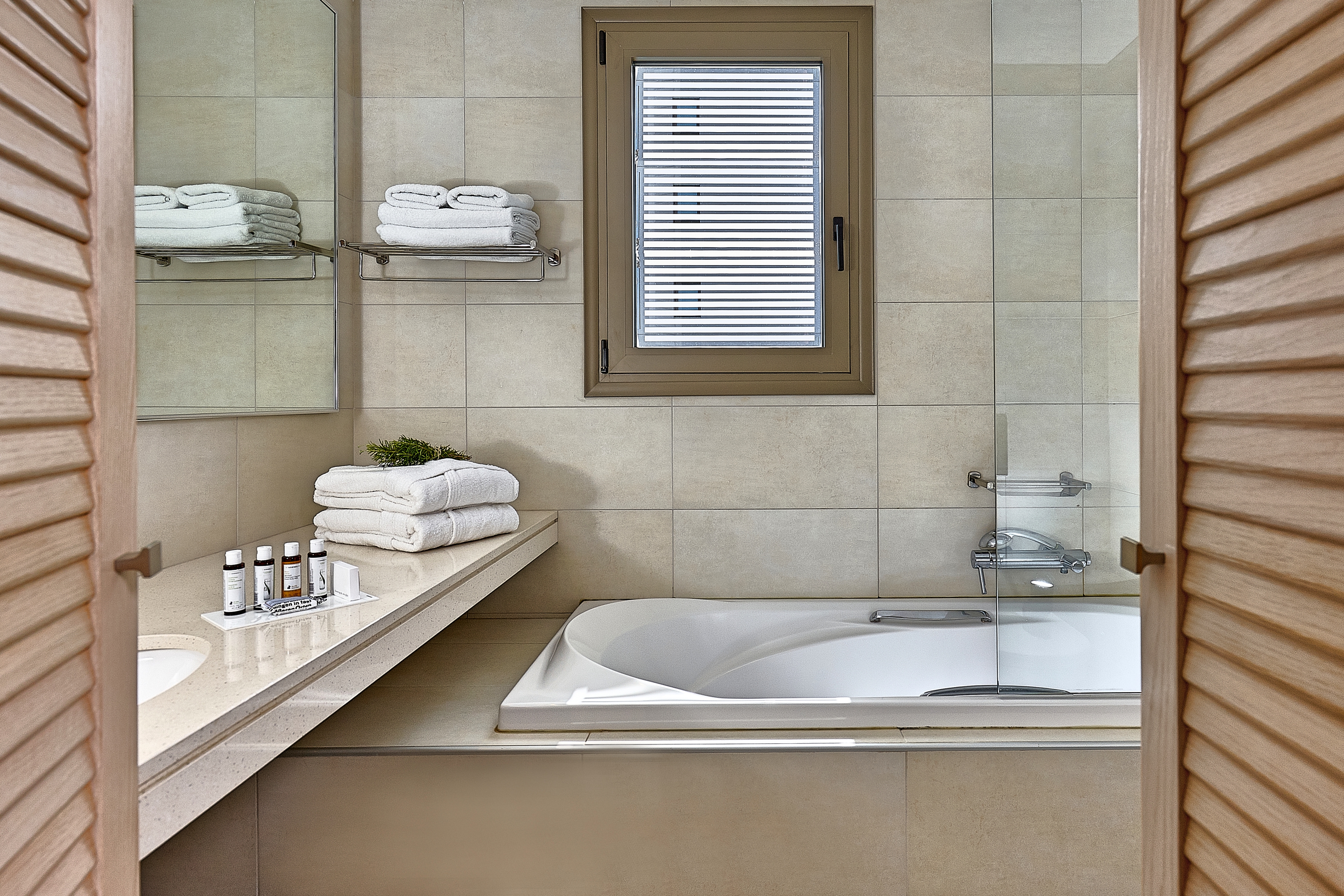 Double or Twin Superior with Private Pool