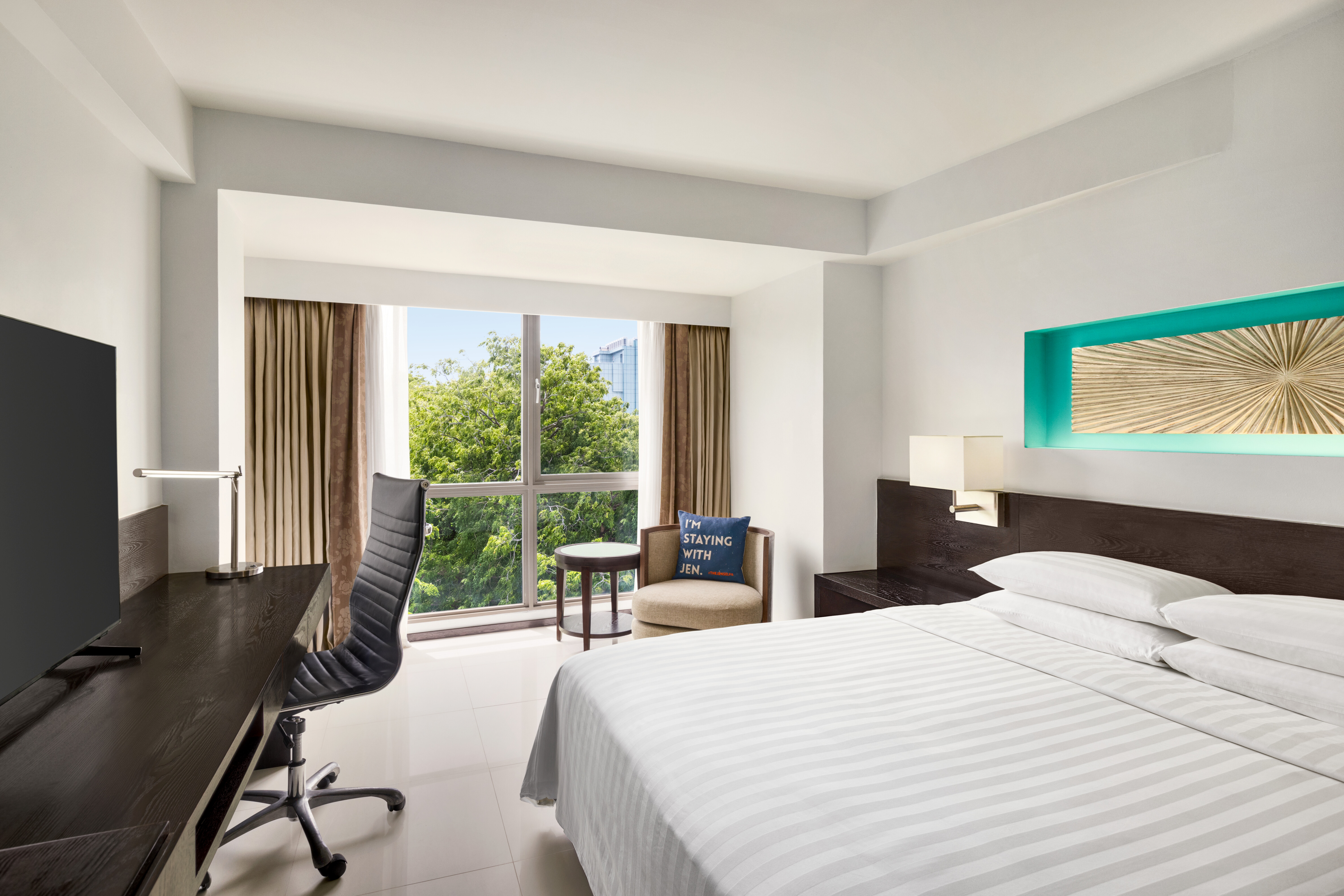 Double Deluxe King Bed