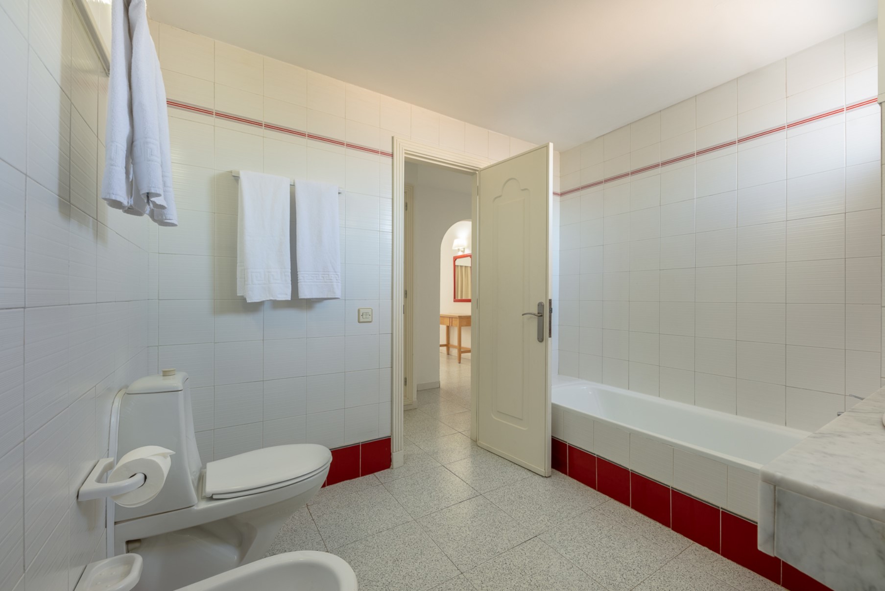 Apartment Capacity 3