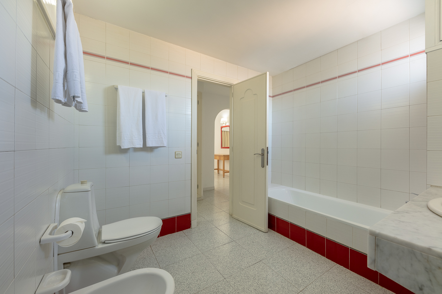 Apartment Capacity 2