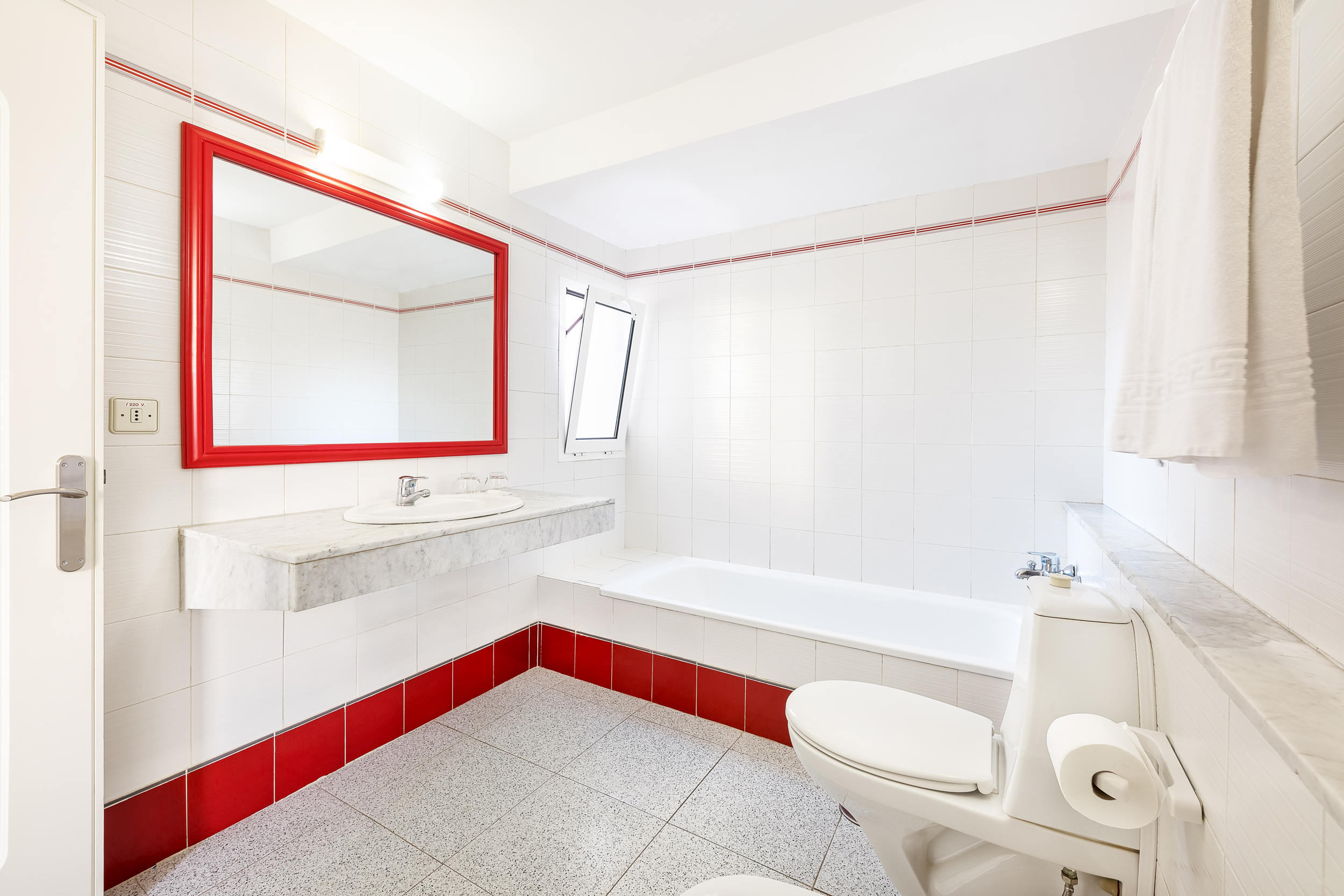 Apartment Capacity 1