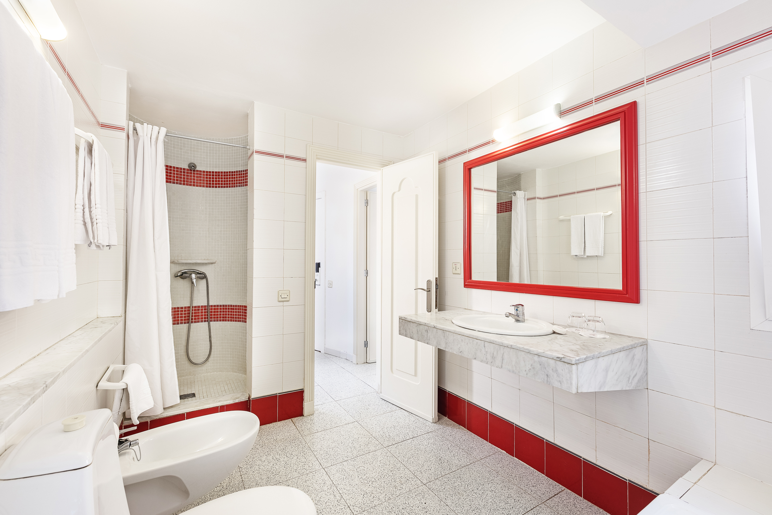 Apartment Capacity 3