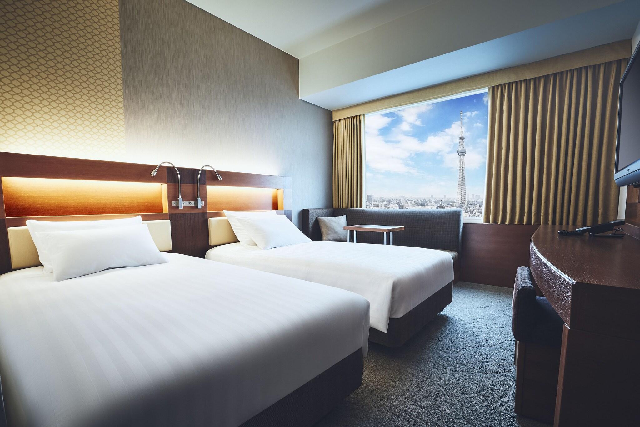 Twin with Views Non Smoking