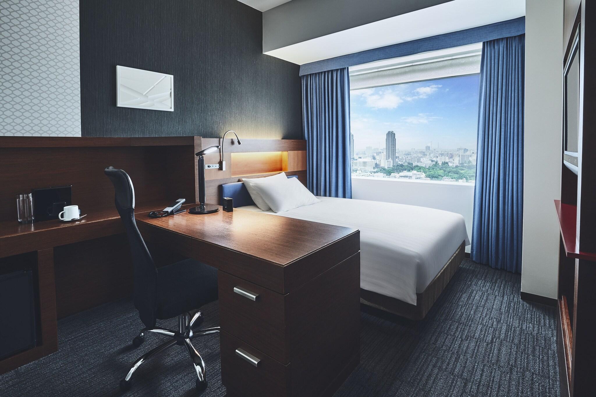 Double Premium with Views