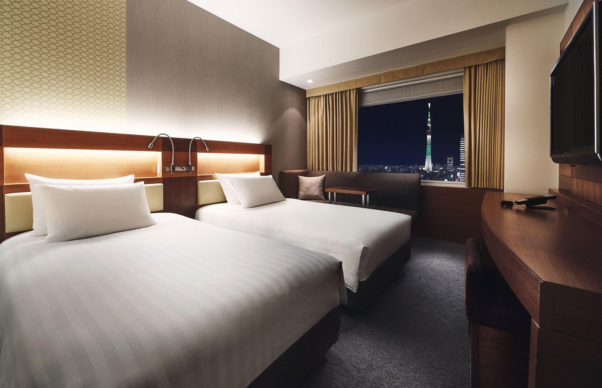 Twin Premium with Views