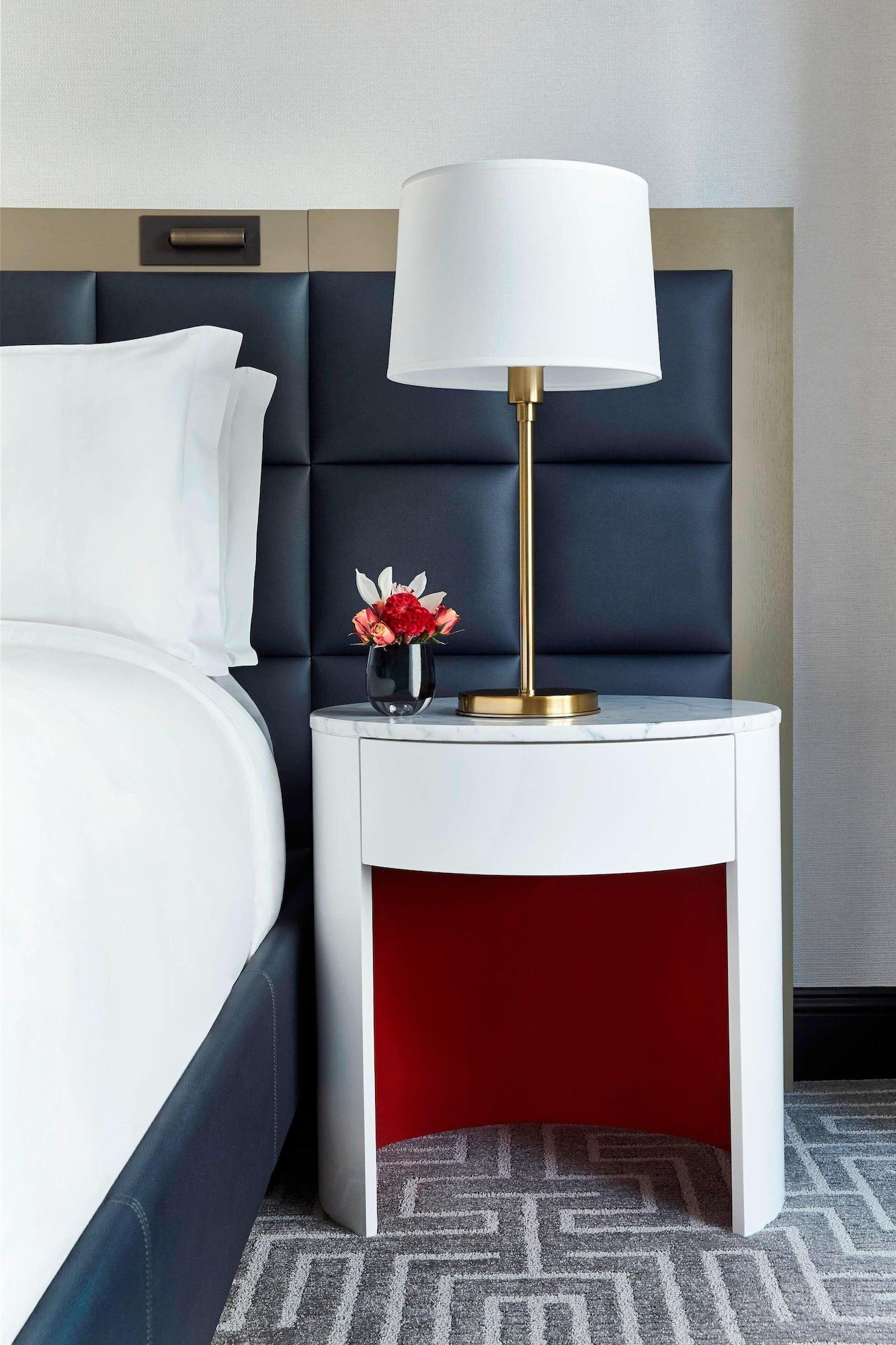 Suite Executive King Bed