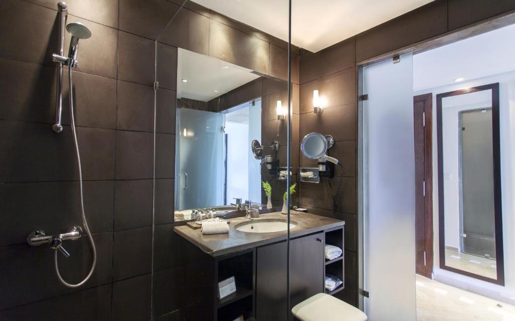 Single Superior Sea View