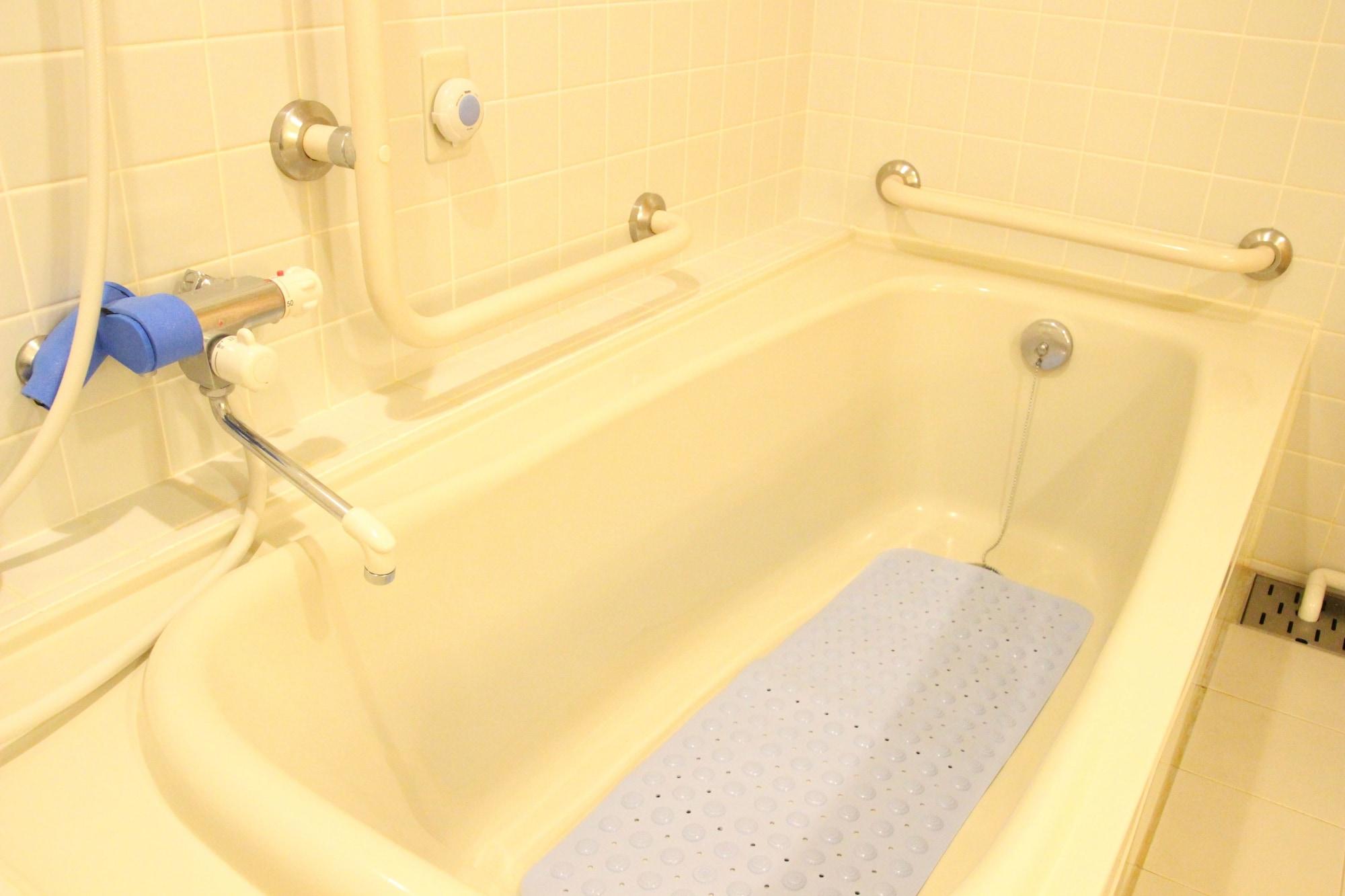 Quadruple Two Double Beds Non Smoking