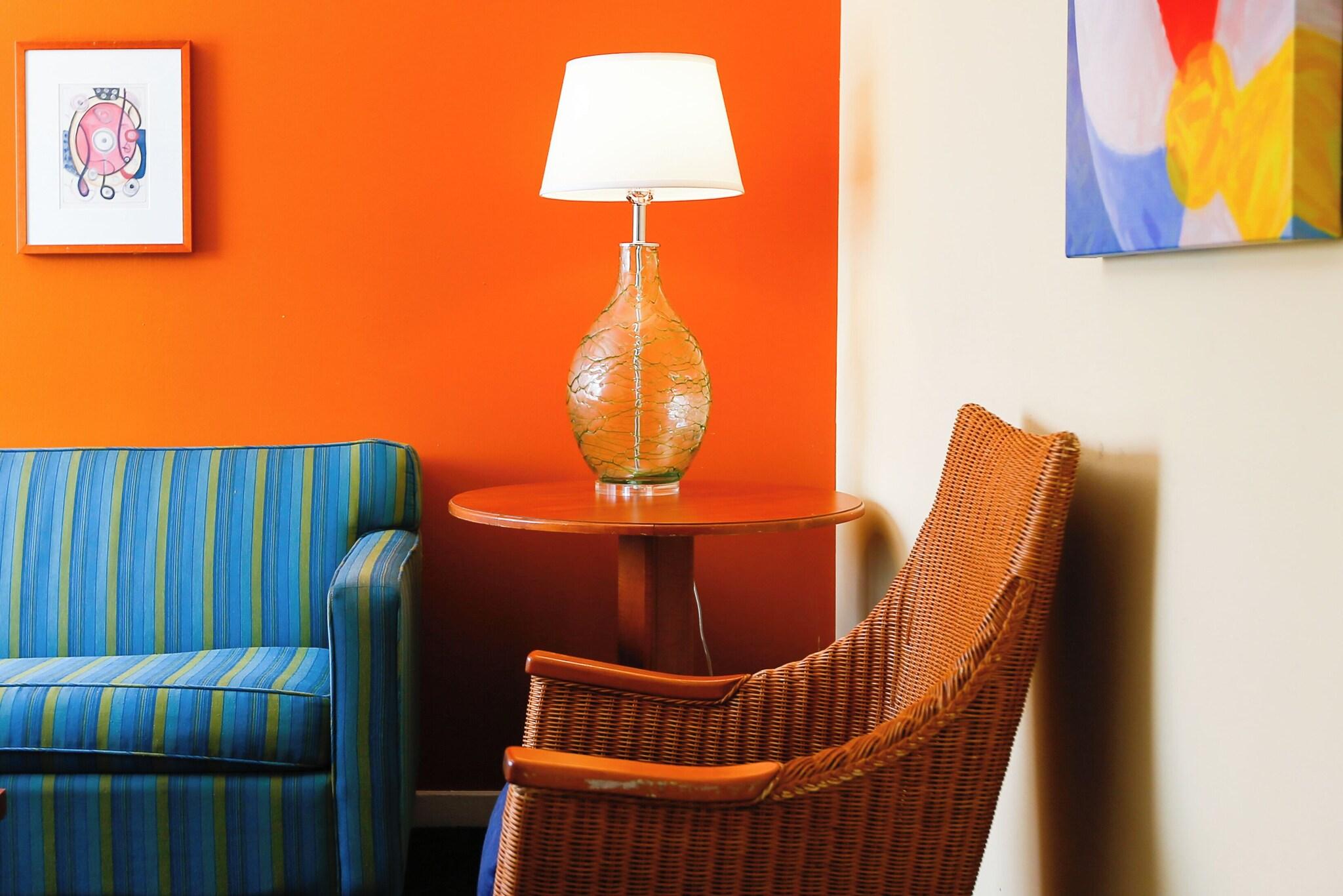 Junior Suite Queen Size Bed