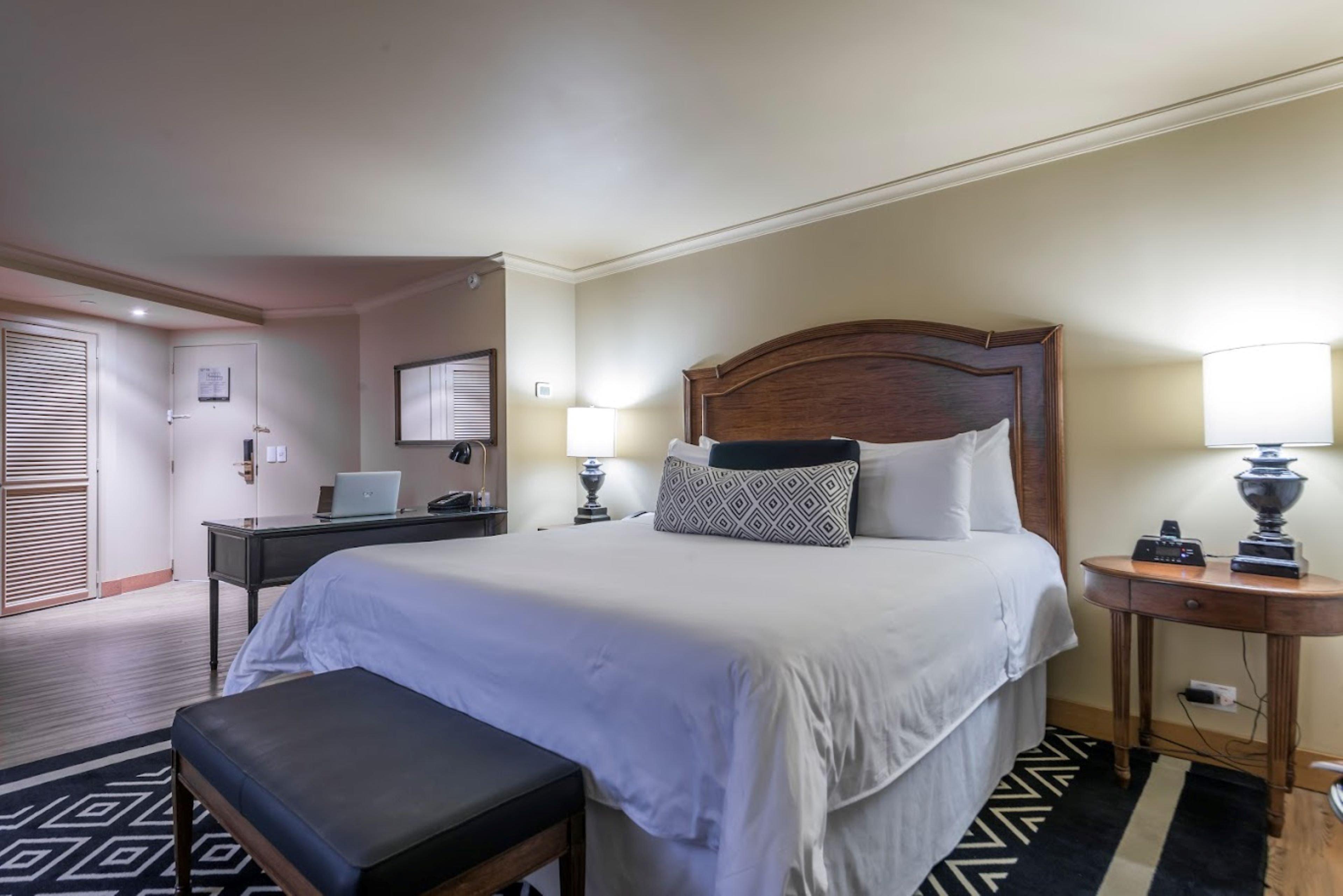 Junior Suite King Size Bed