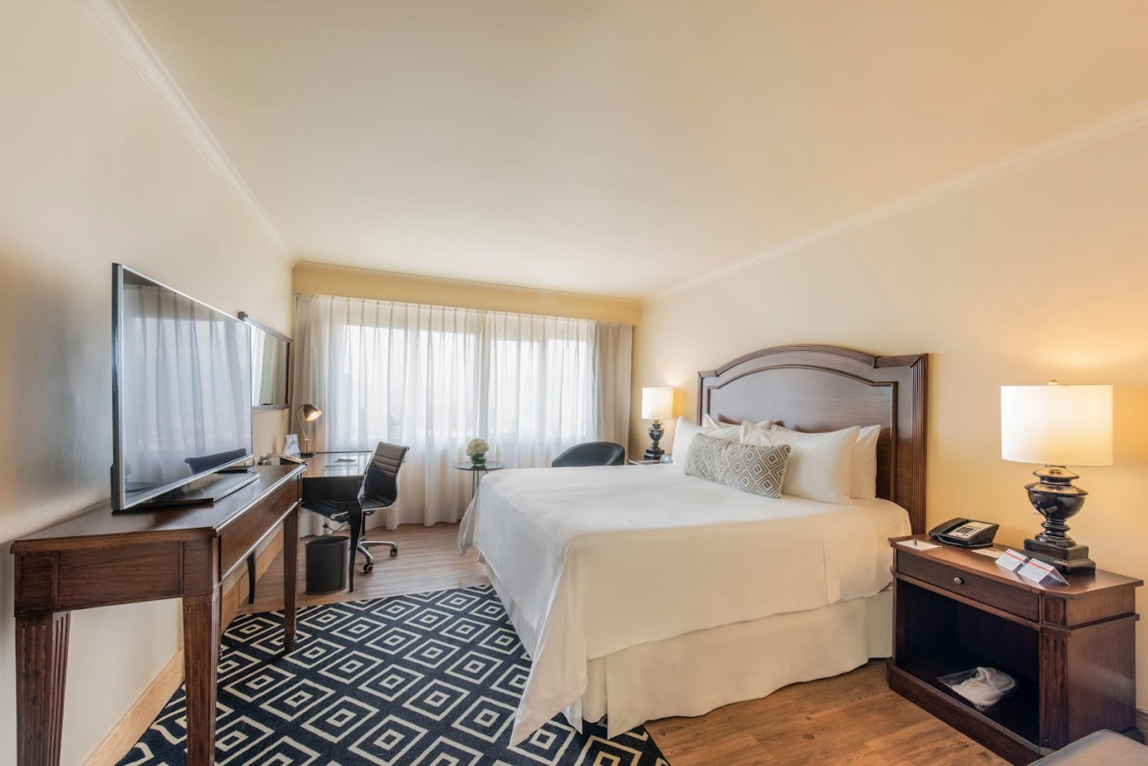 Double Classic King Bed