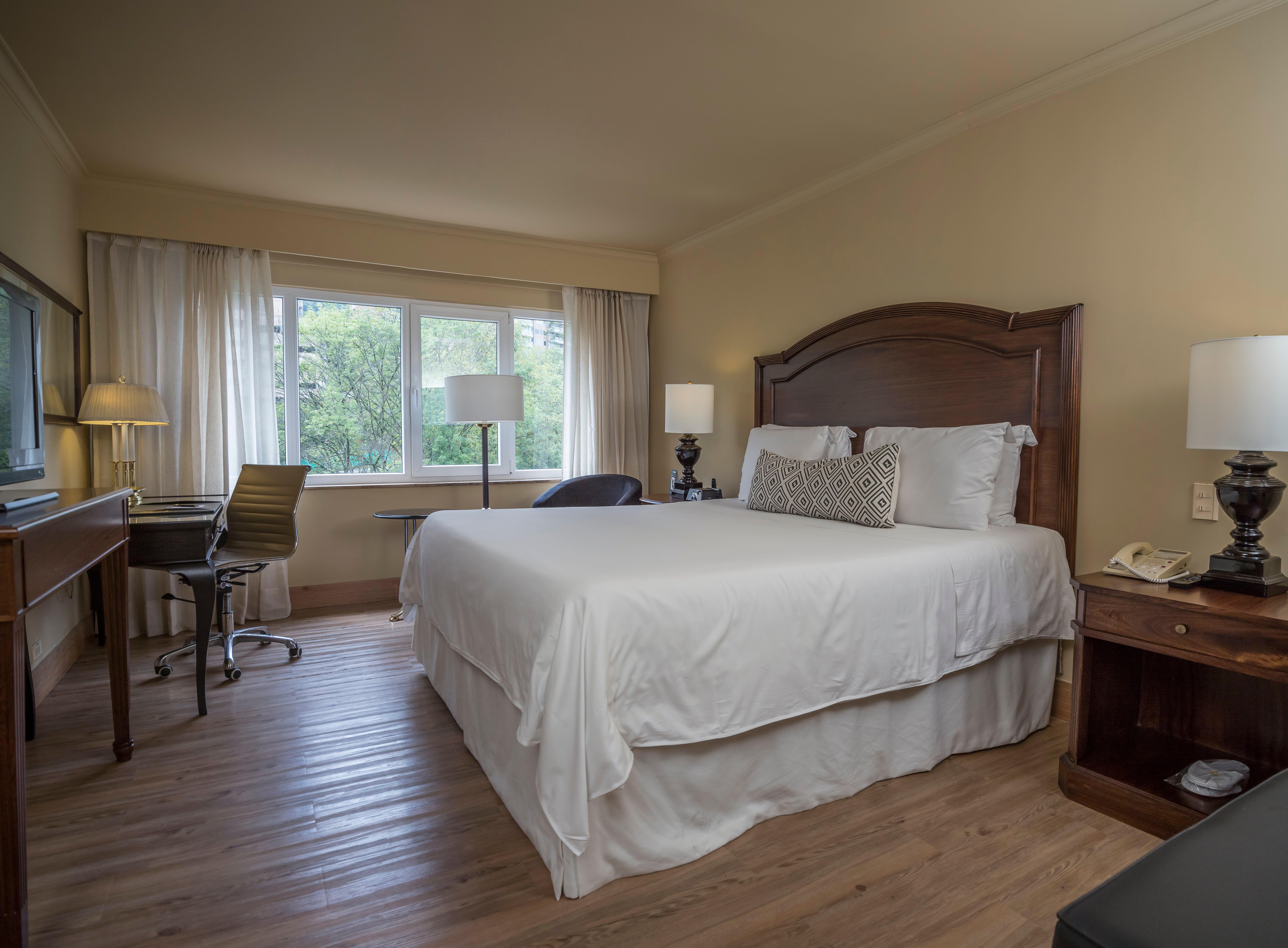 Double Executive King Bed