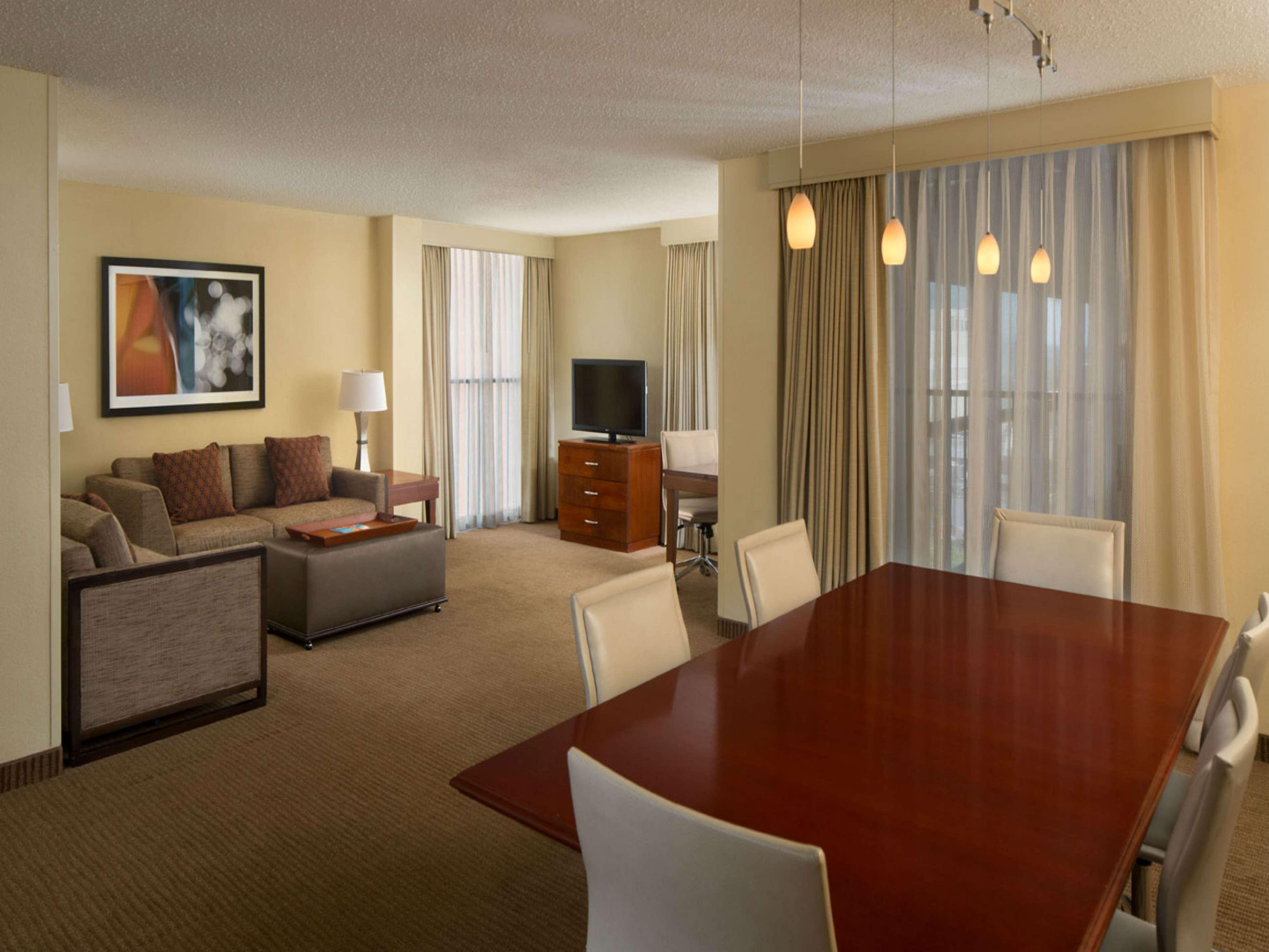 Suite Executive King Bed