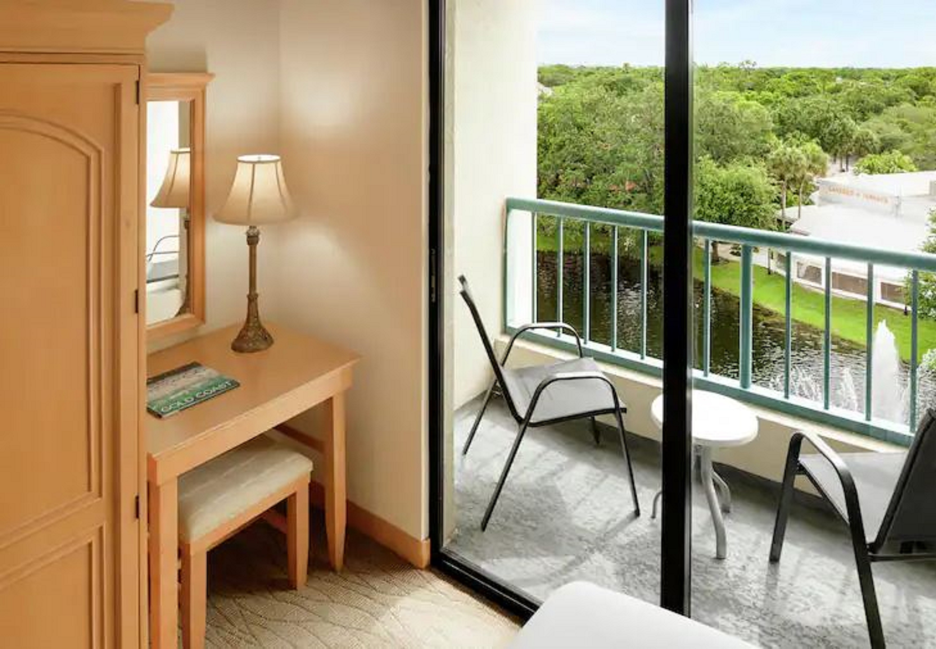 Suite King Bed One Bedroom 