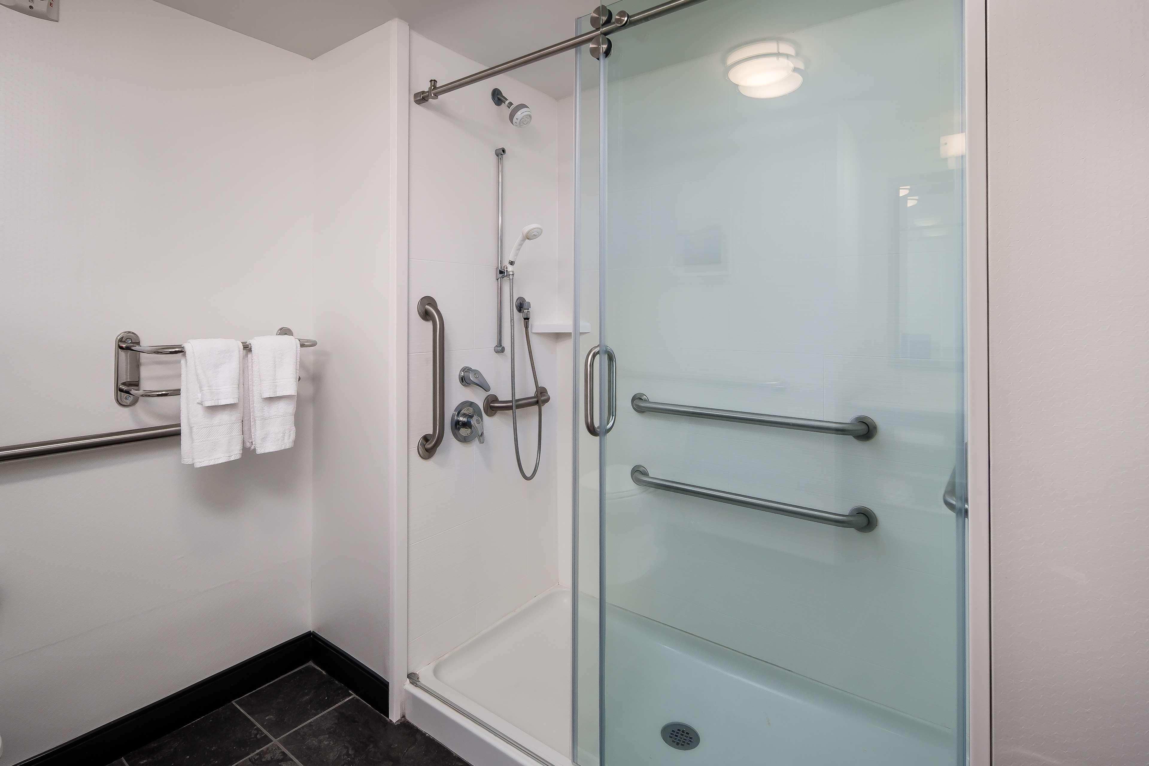 Double Two Queen Beds