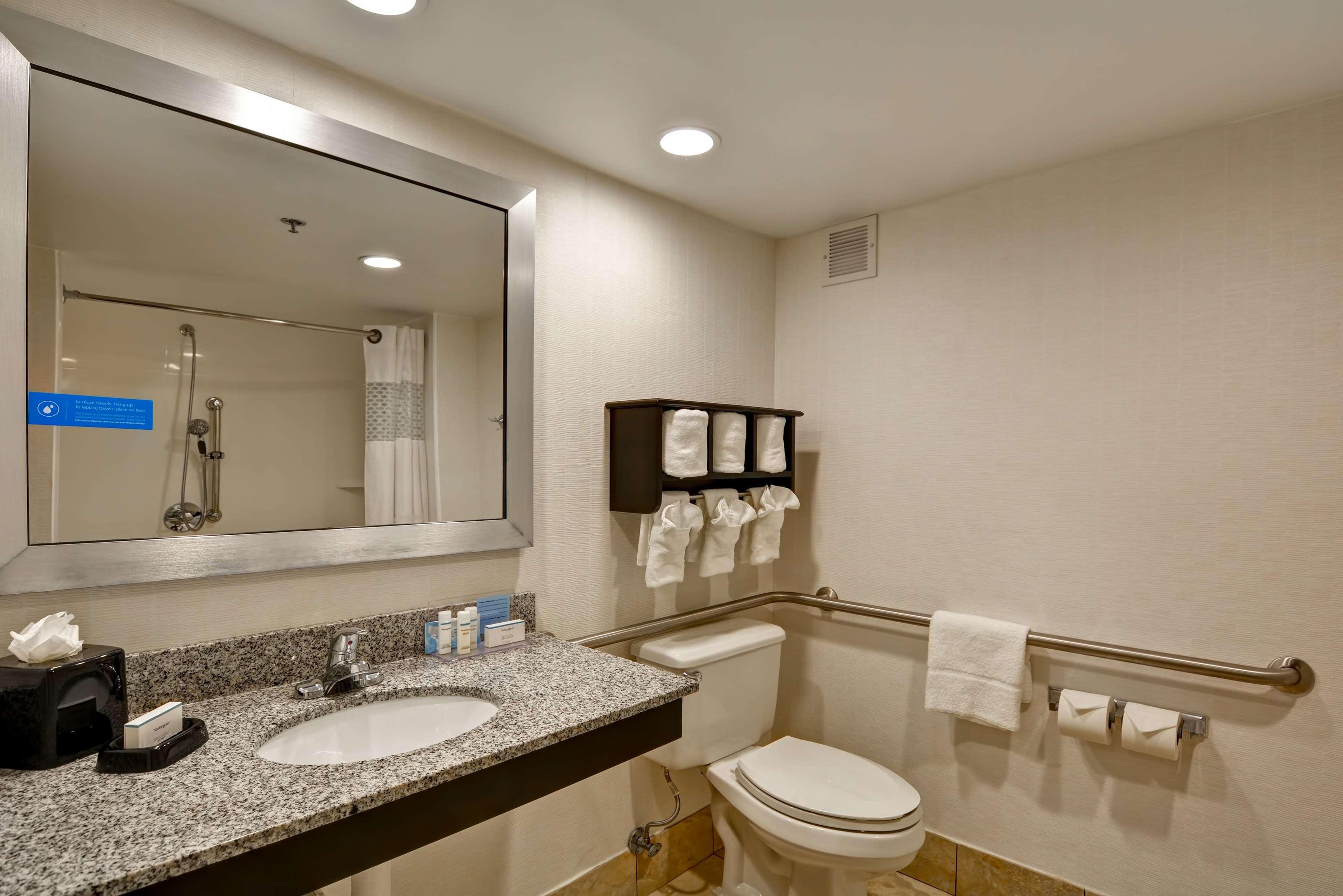 Double King Bed Non Smoking